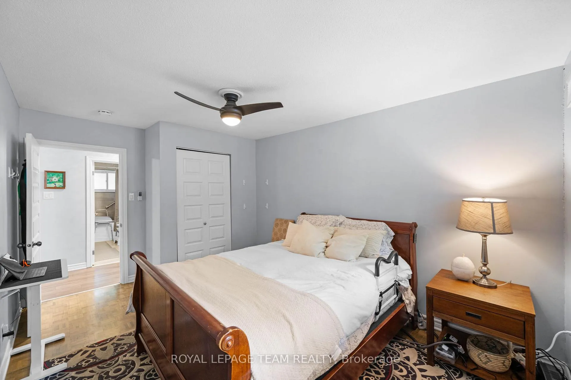 Photo 22 of 879 Pleasant Park Road, Ottawa, Elmvale Acres — HOMEH