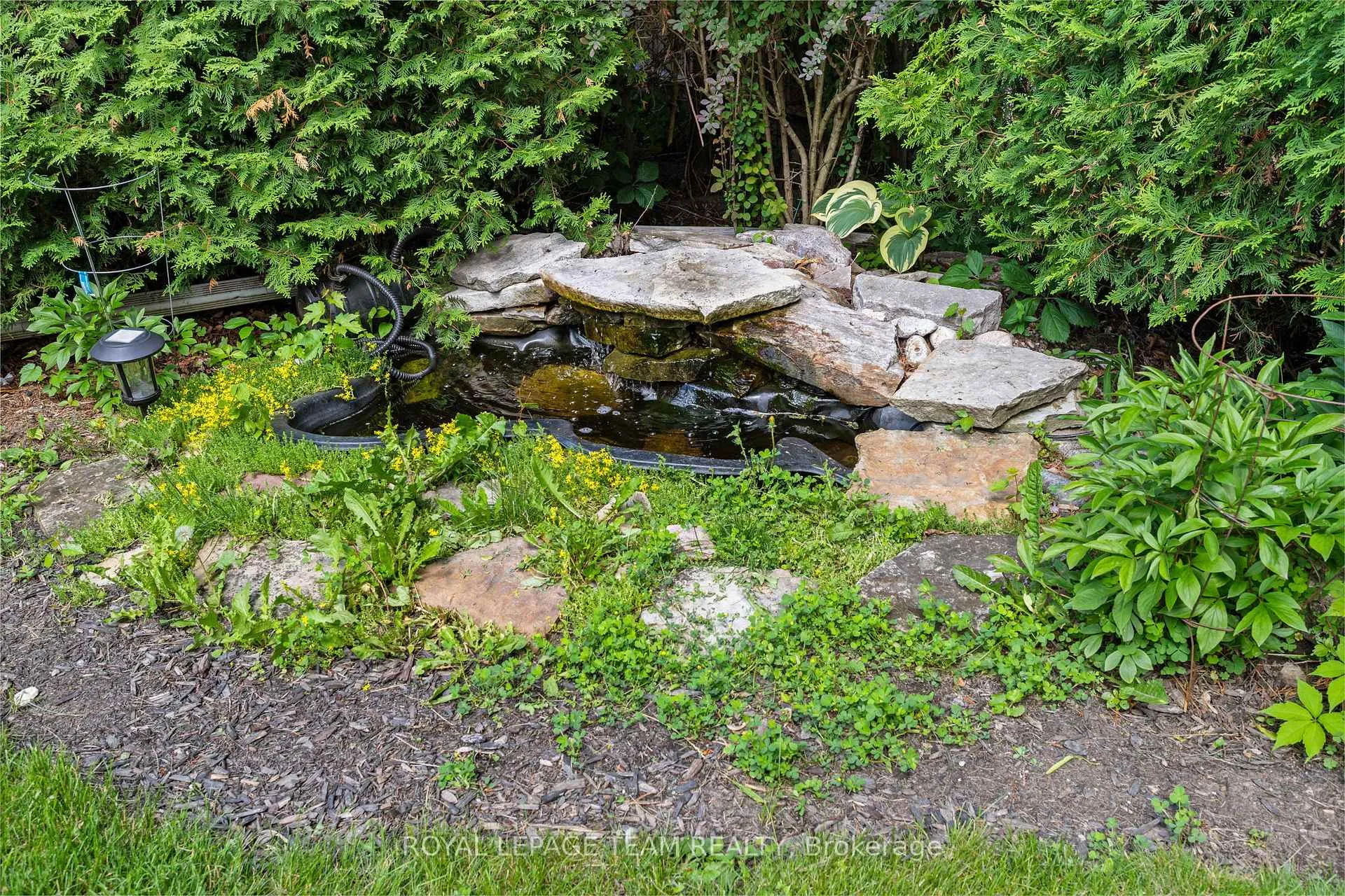 Photo 35 of 879 Pleasant Park Road, Ottawa, Elmvale Acres — HOMEH