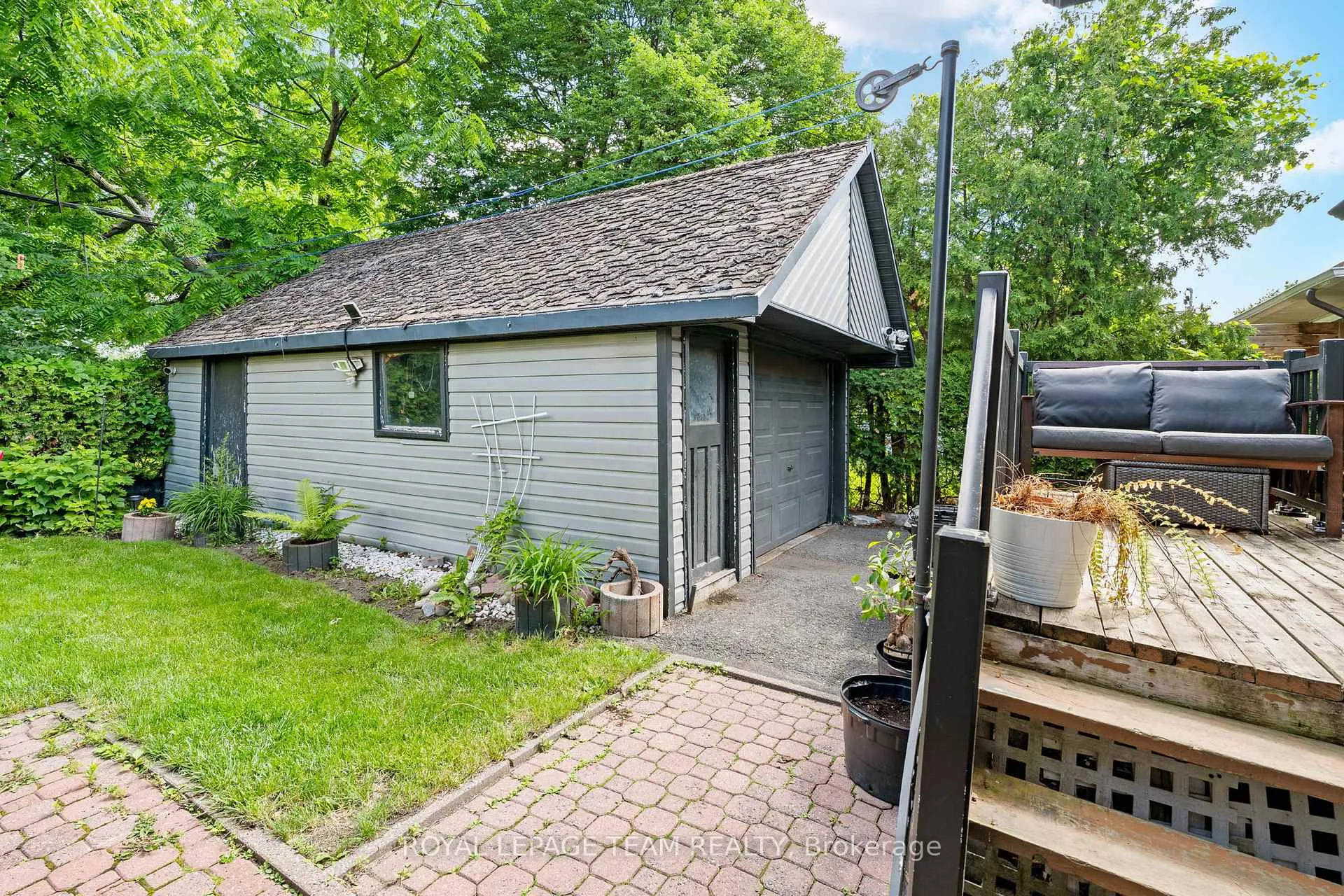 Photo 42 of 879 Pleasant Park Road, Ottawa, Elmvale Acres — HOMEH
