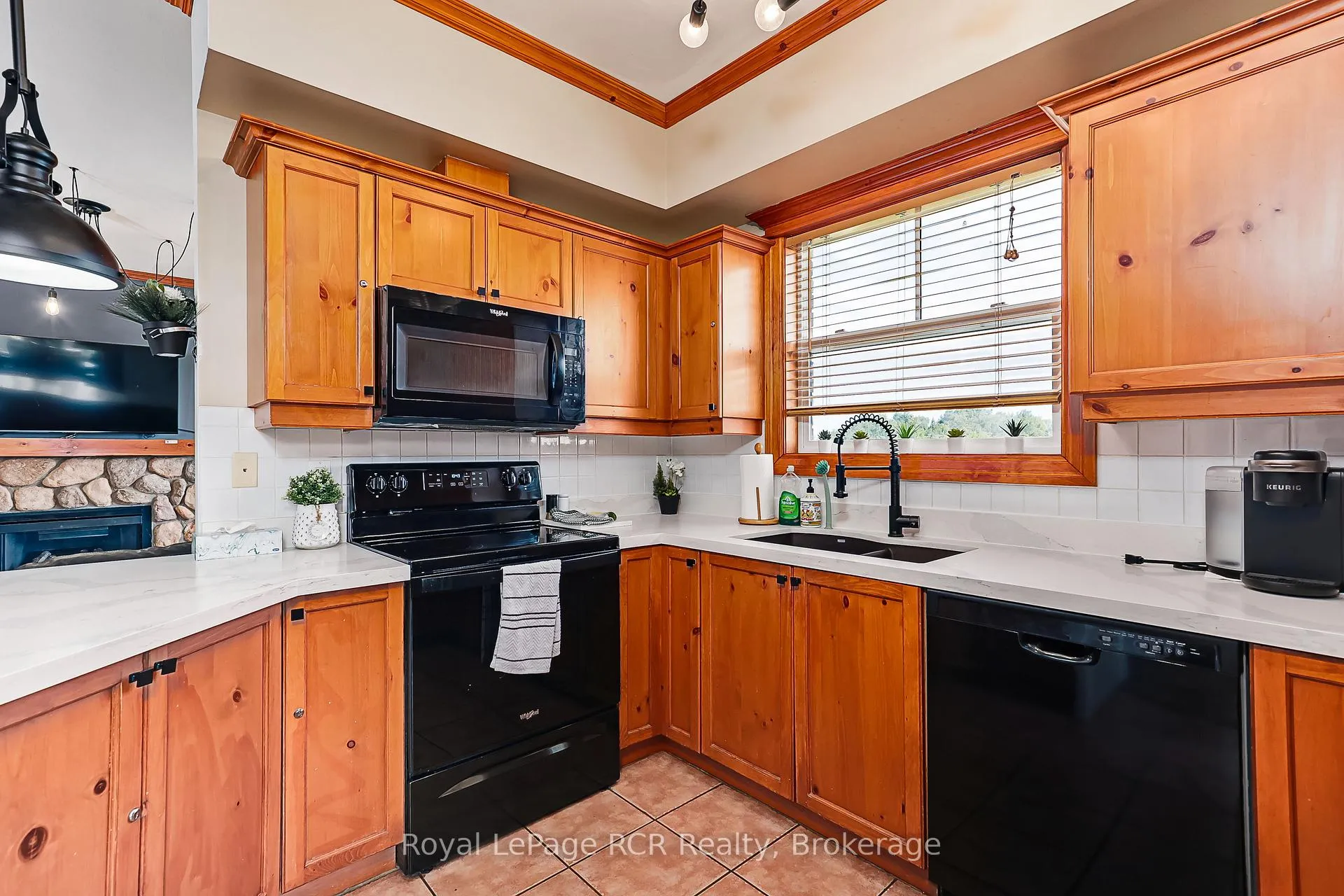 Photo 6 of Unit 211, 184 Snowbridge Way, Blue Mountains — HOMEH