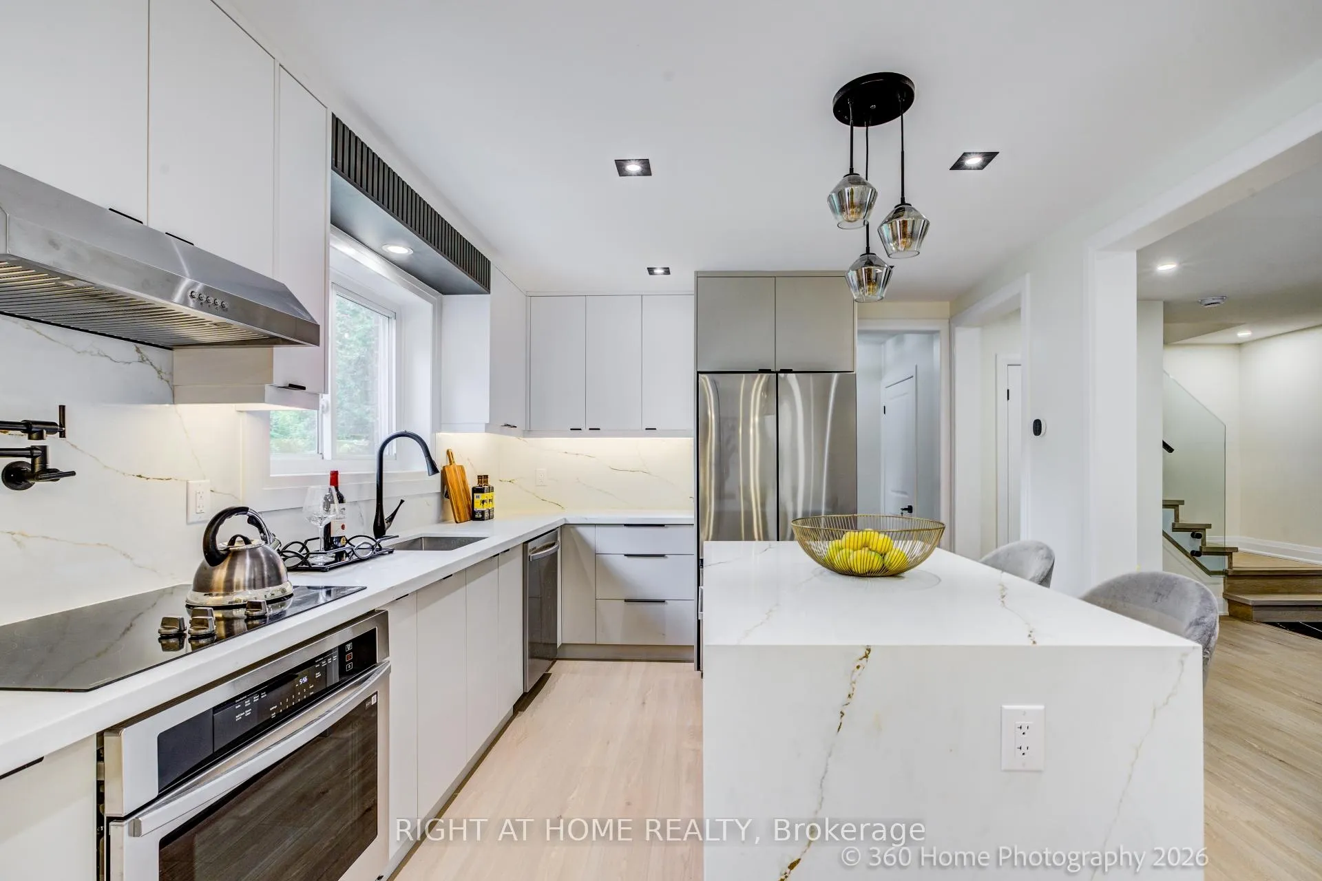 Photo 7 of 22 Gleneagle Crescent, North York, Don Valley Village — HOMEH