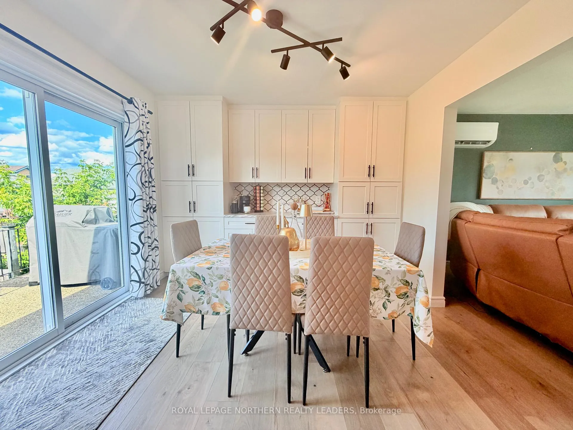 Photo 10 of 1106 Greeningdon Drive, Timmins, MTJ - Main Area — HOMEH