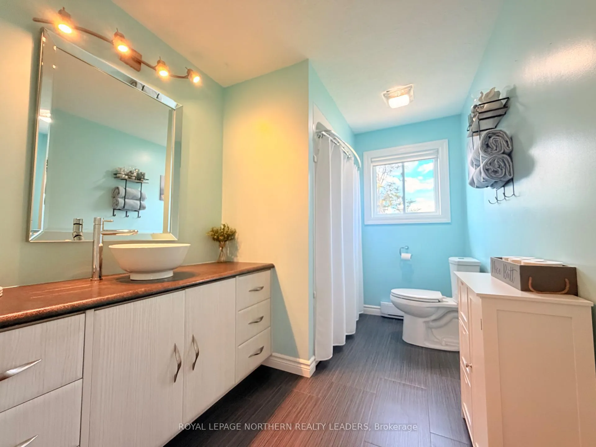 Photo 14 of 1106 Greeningdon Drive, Timmins, MTJ - Main Area — HOMEH