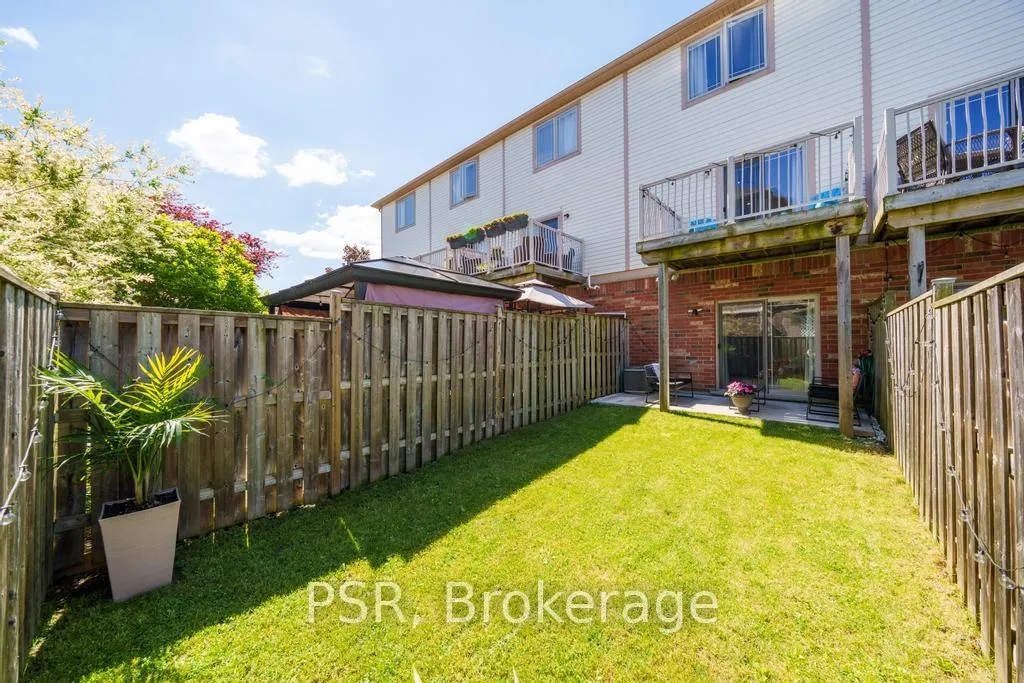 Photo 47 of 115 Willow Lane, Grimsby, Grimsby West — HOMEH