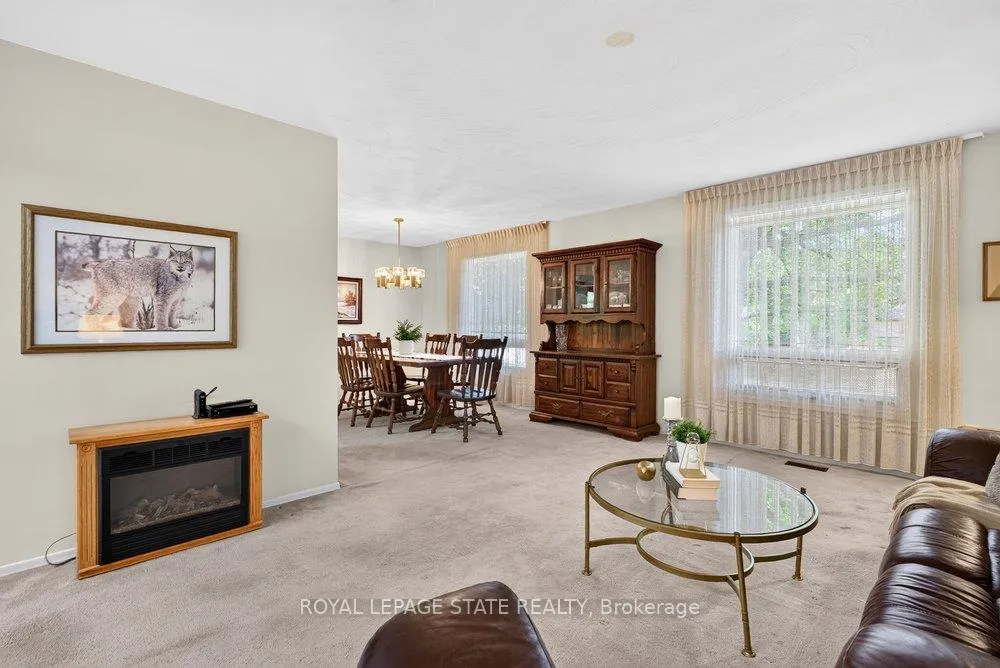 Photo 8 of 36 Gray Road, Hamilton, Stoney Creek — HOMEH