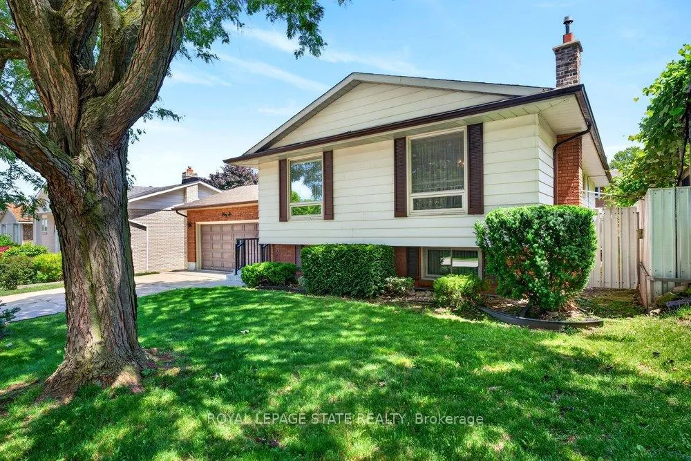 Photo 11 of 36 Gray Road, Hamilton, Stoney Creek — HOMEH