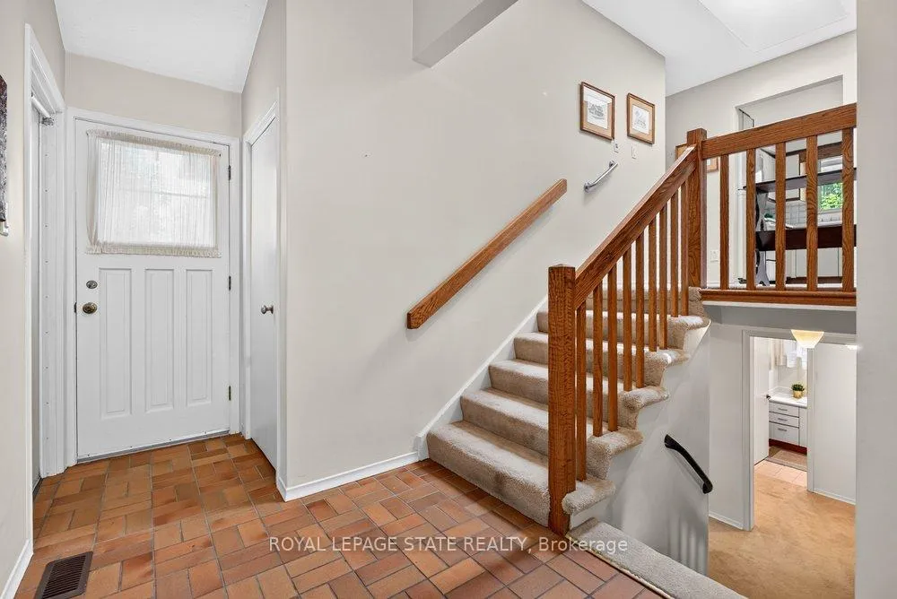 Photo 14 of 36 Gray Road, Hamilton, Stoney Creek — HOMEH