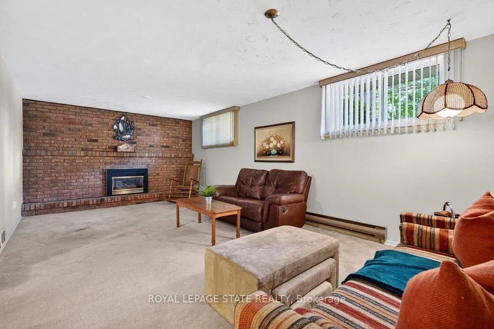 Photo 33 of 36 Gray Road, Hamilton, Stoney Creek — HOMEH