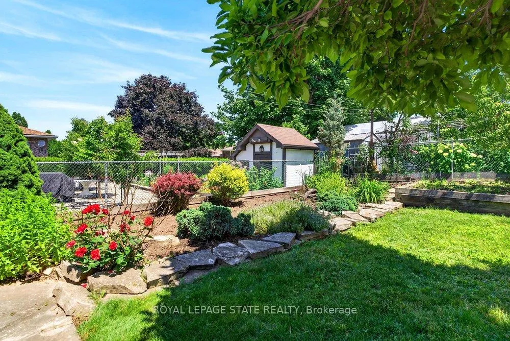 Photo 42 of 36 Gray Road, Hamilton, Stoney Creek — HOMEH