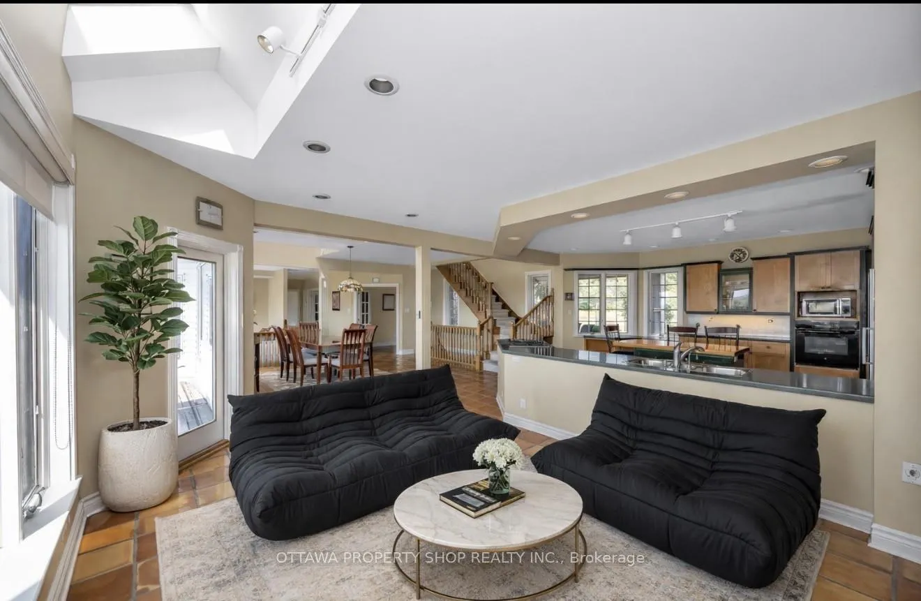 Photo 9 of 3057 Greenland Road, Ottawa, Dunrobin Shores — HOMEH
