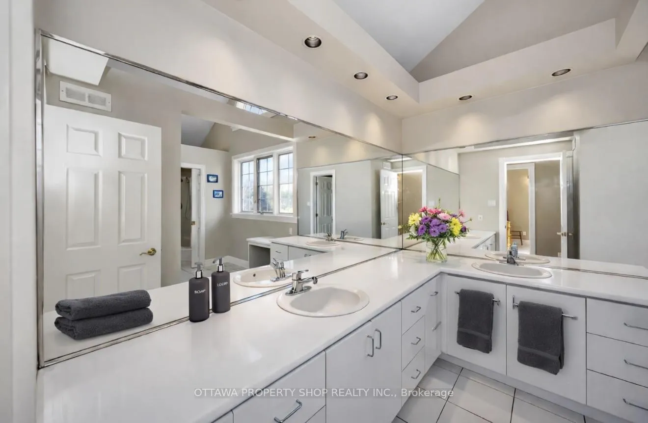 Photo 14 of 3057 Greenland Road, Ottawa, Dunrobin Shores — HOMEH