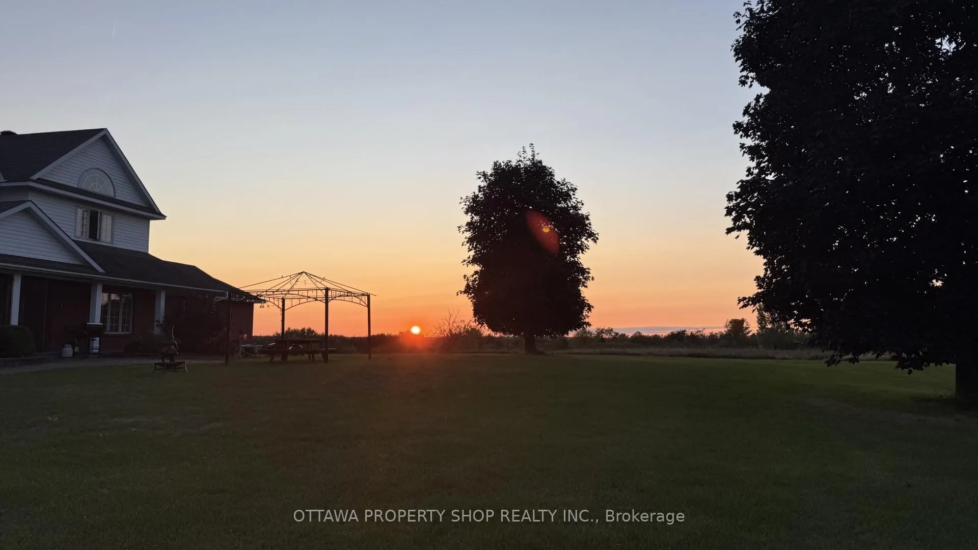 Photo 32 of 3057 Greenland Road, Ottawa, Dunrobin Shores — HOMEH