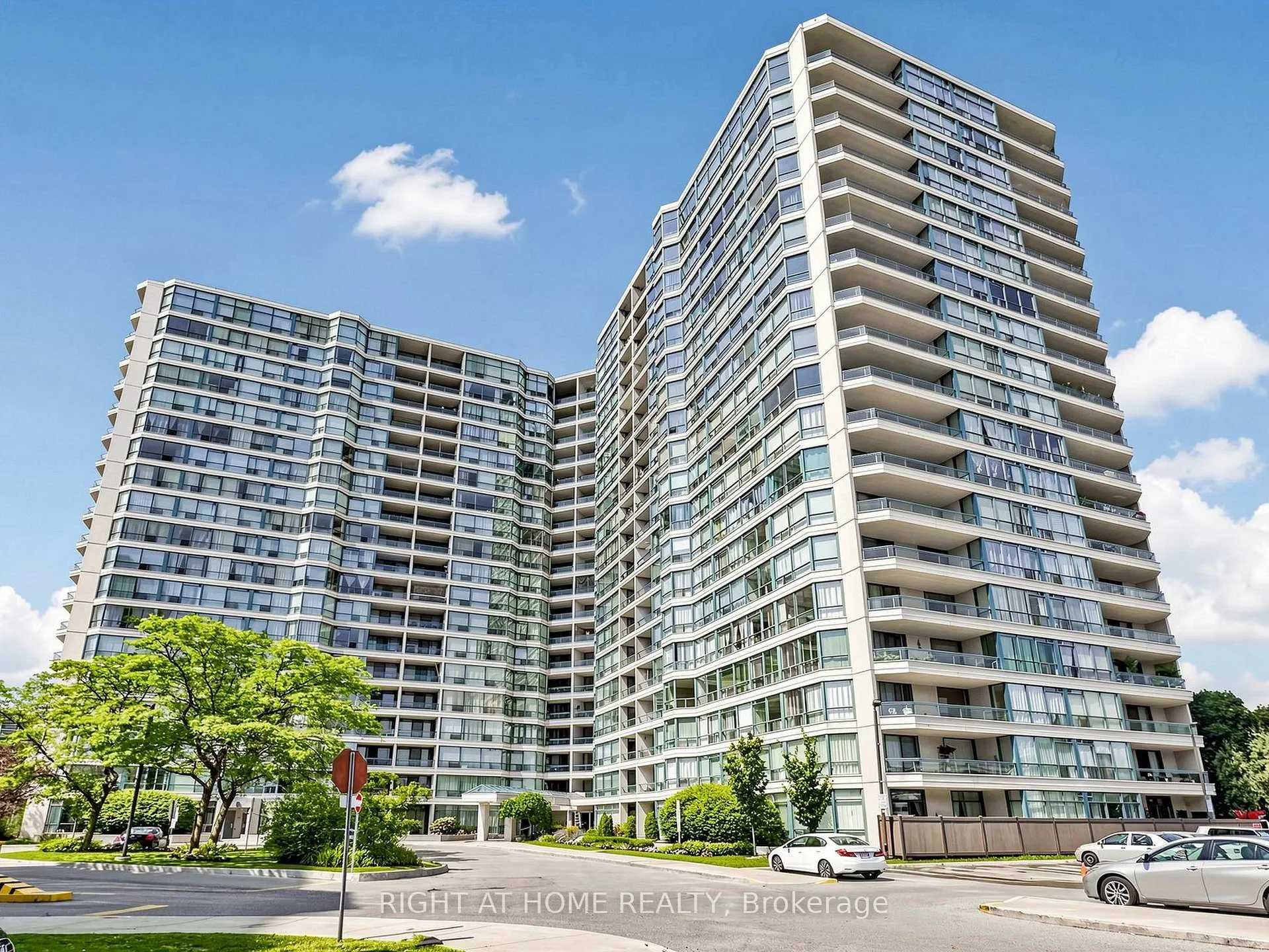 Photo 1 of Unit Ph6, 4725 Sheppard Avenue E, Scarborough, Agincourt South-Malvern West — HOMEH