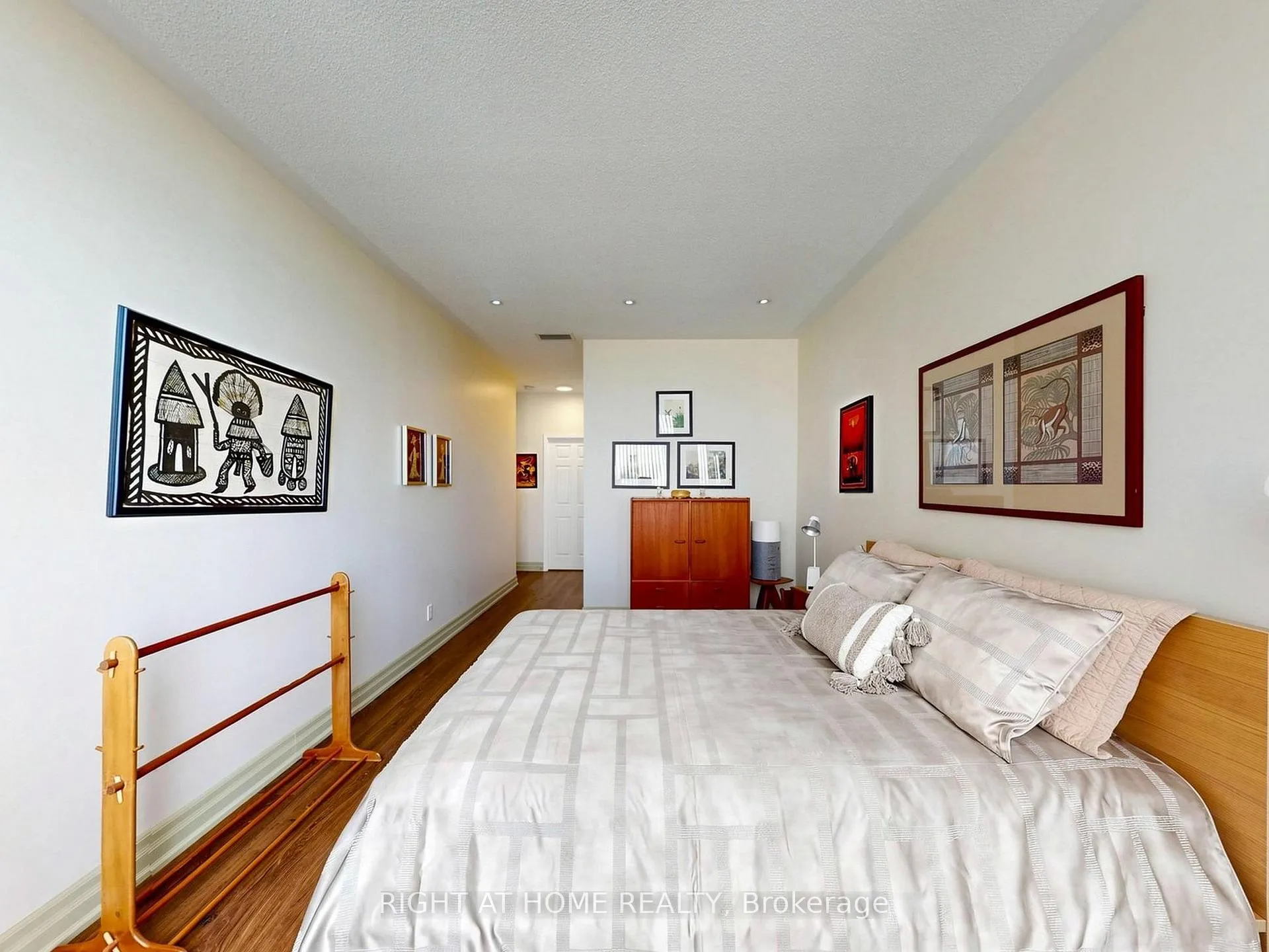 Photo 23 of Unit Ph6, 4725 Sheppard Avenue E, Scarborough, Agincourt South-Malvern West — HOMEH