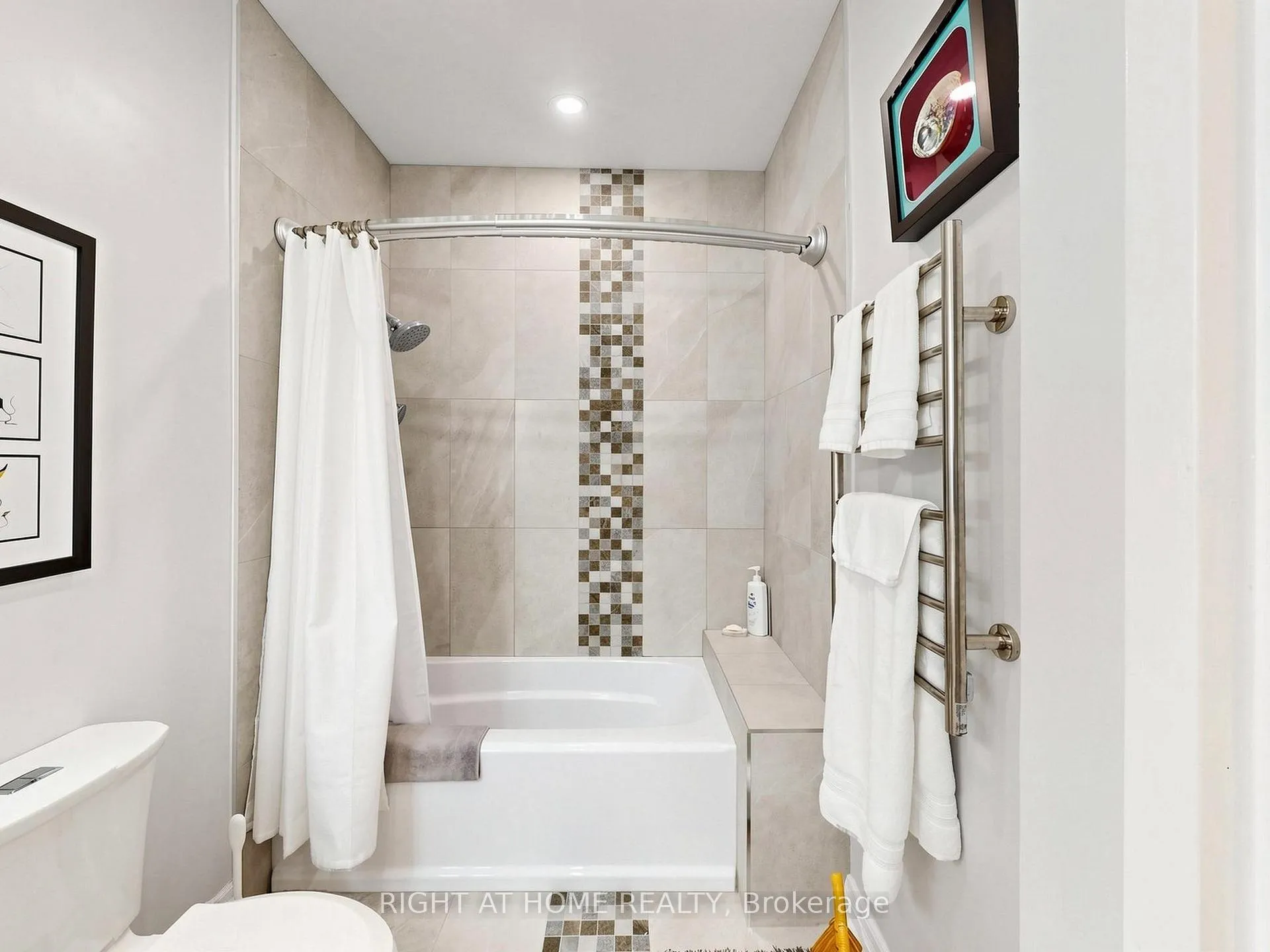 Photo 26 of Unit Ph6, 4725 Sheppard Avenue E, Scarborough, Agincourt South-Malvern West — HOMEH