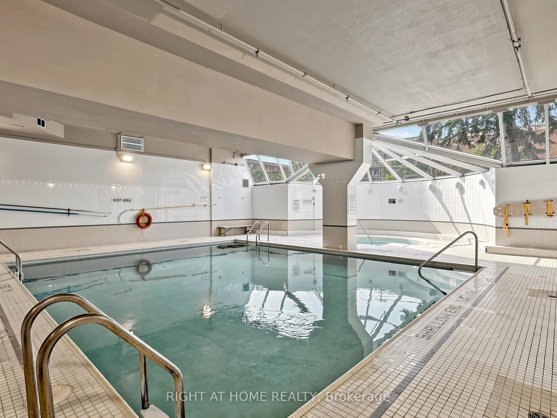 Photo 44 of Unit Ph6, 4725 Sheppard Avenue E, Scarborough, Agincourt South-Malvern West — HOMEH