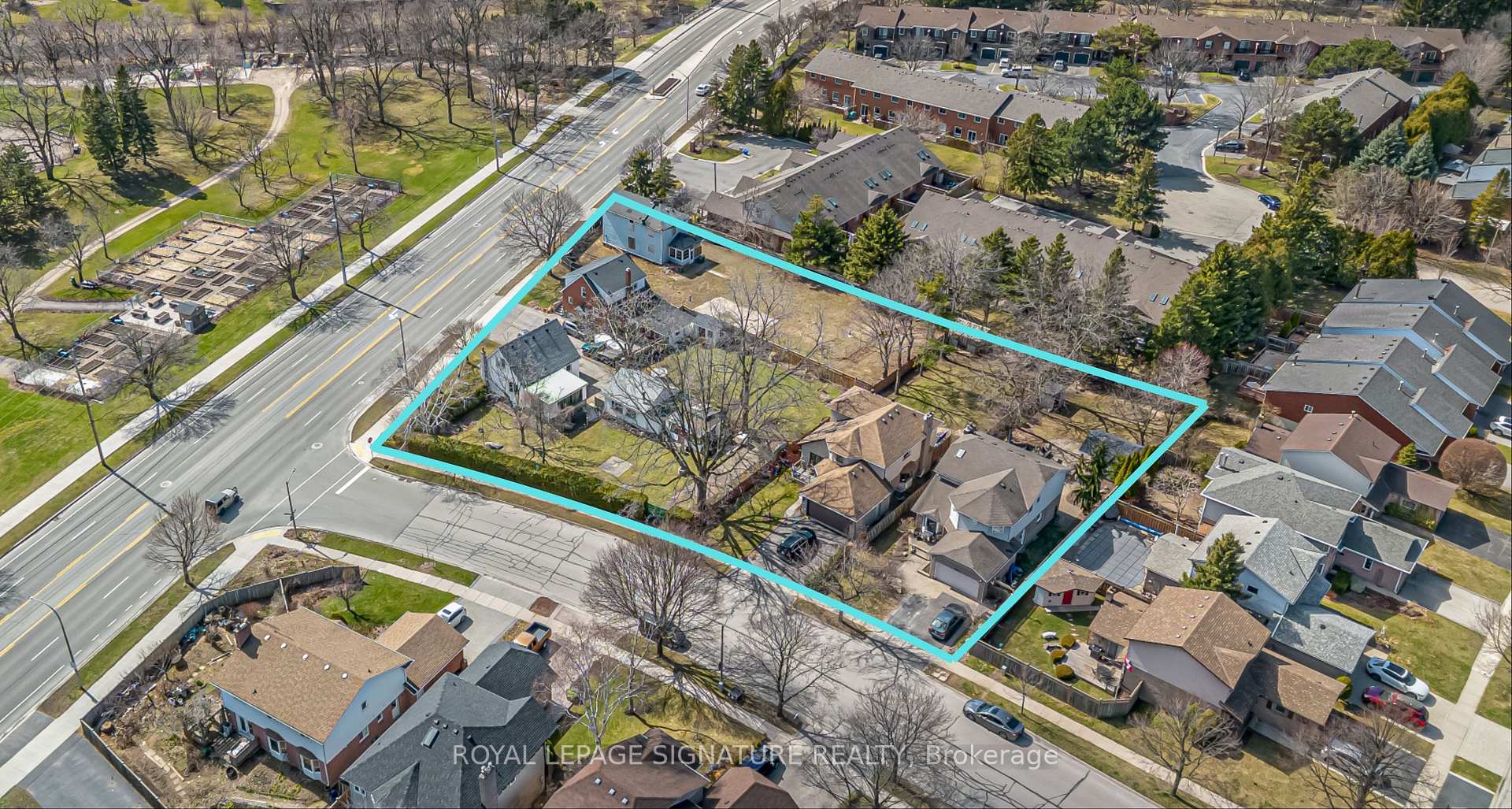 Photo 3 of 1205 Hammond Street, Burlington, Brant — HOMEH