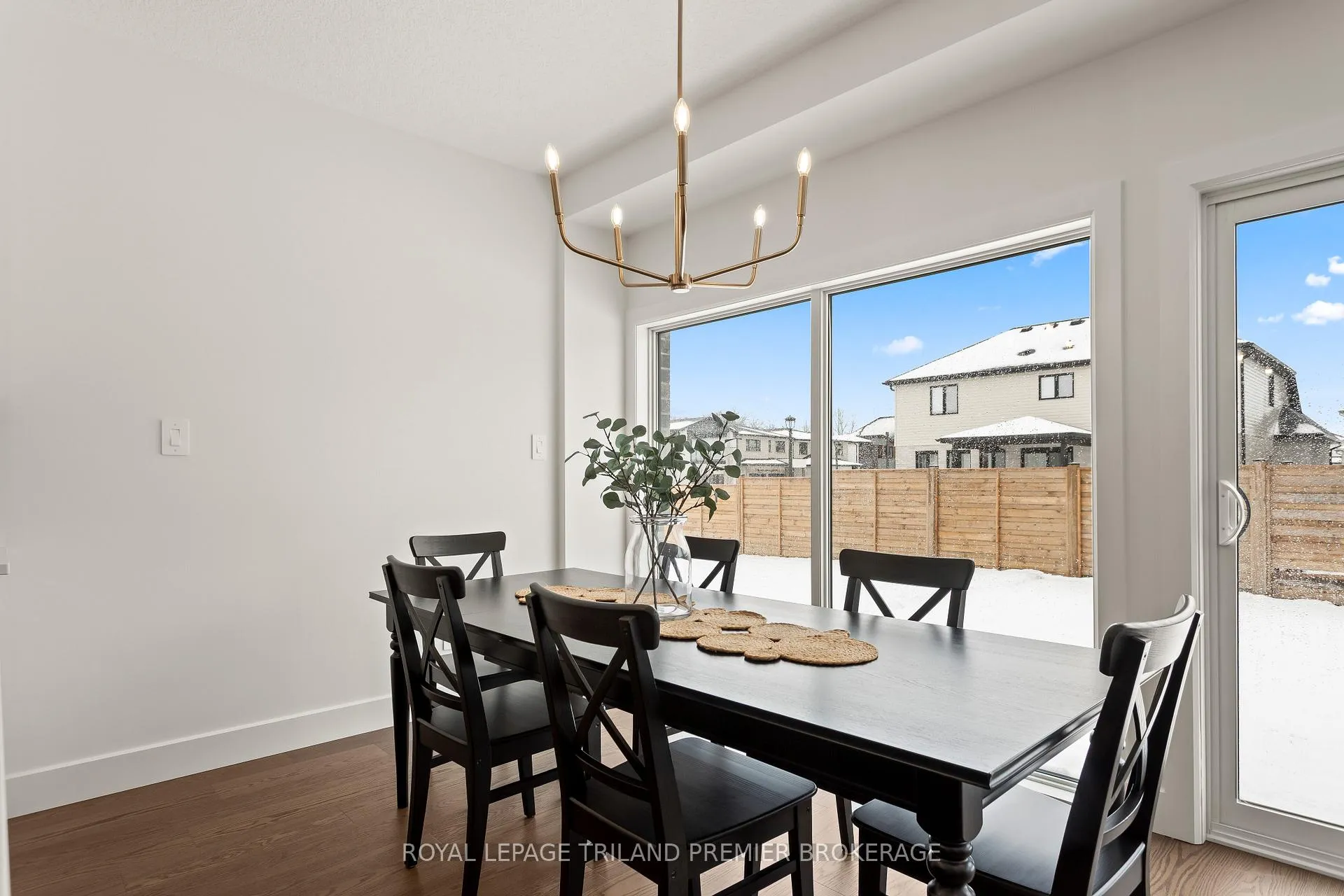 Photo 13 of 4375 Sagebrush Crescent, London, South V — HOMEH