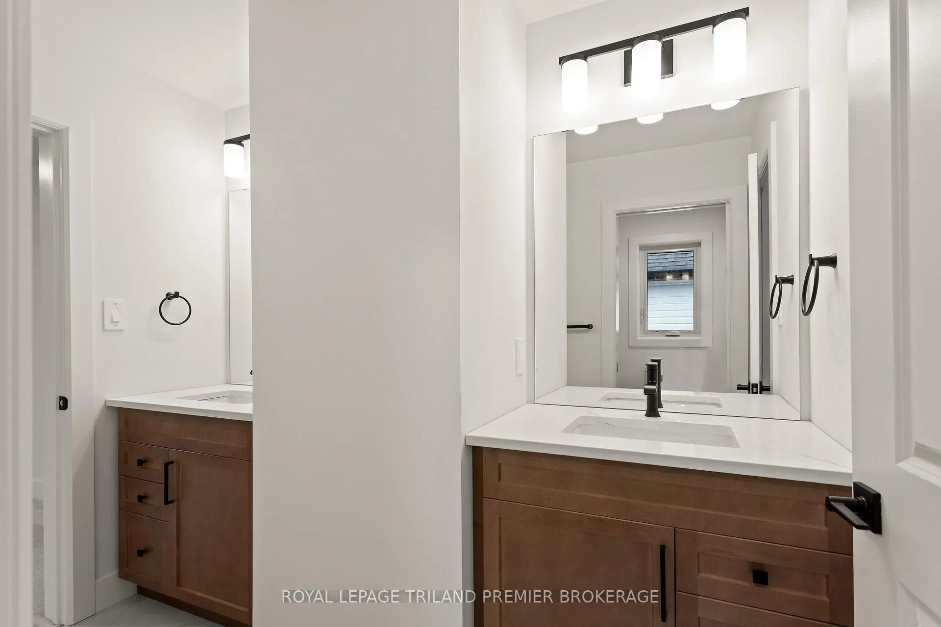 Photo 28 of 4375 Sagebrush Crescent, London, South V — HOMEH