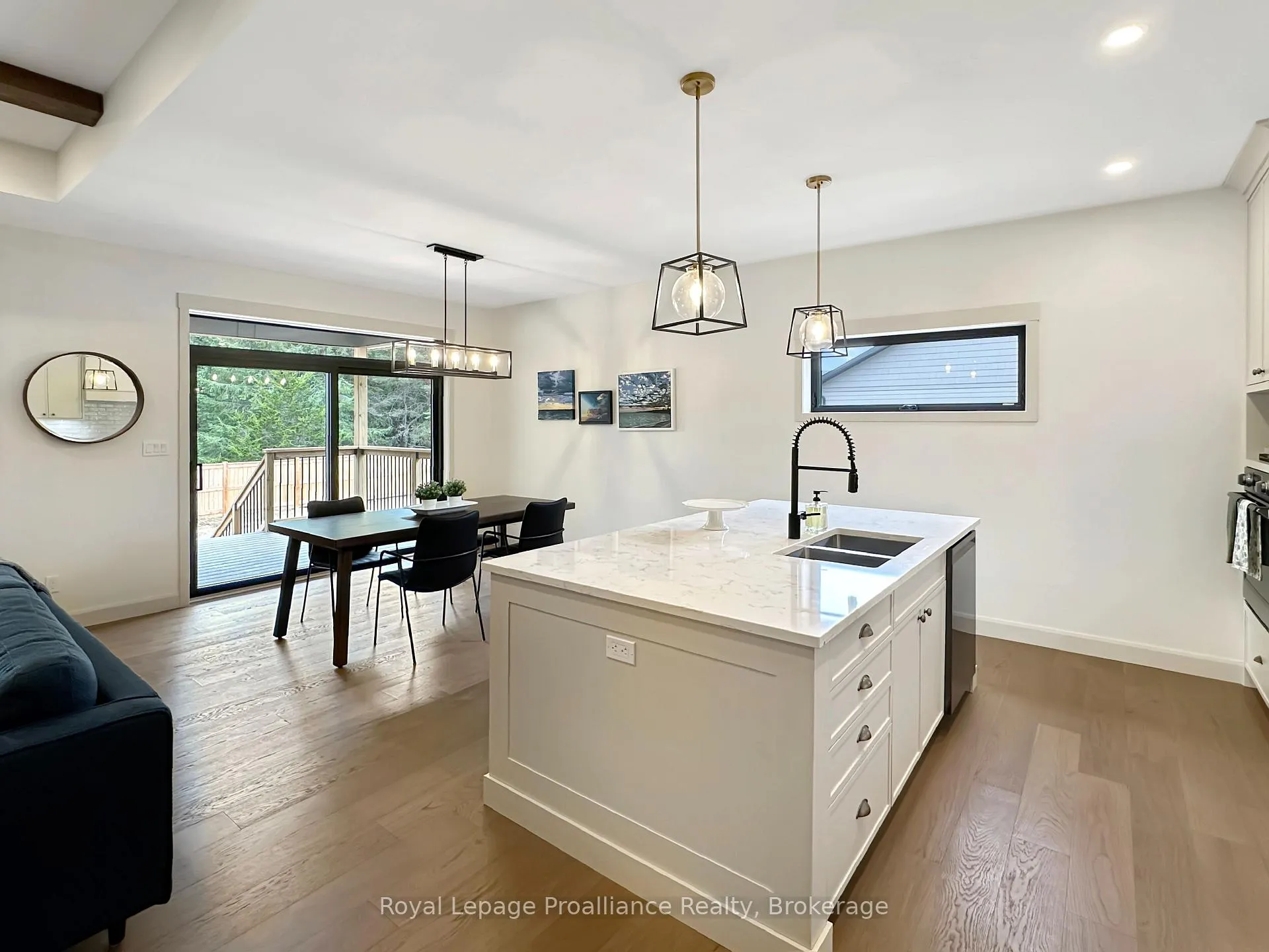 Photo 23 of 37 Deerview Drive, Quinte West, Murray Ward — HOMEH