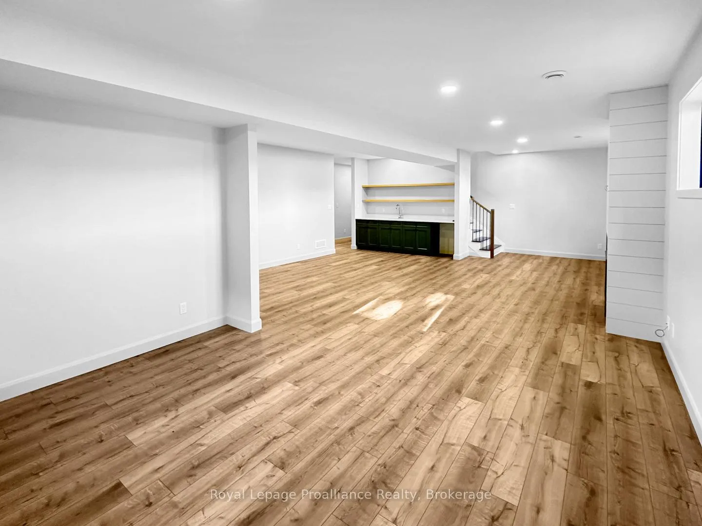 Photo 37 of 37 Deerview Drive, Quinte West, Murray Ward — HOMEH