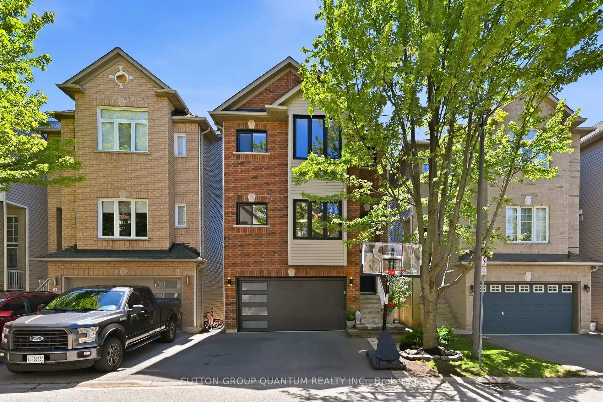 Photo 1 of Unit 15, 5110 Fairview Street, Burlington, Appleby — HOMEH