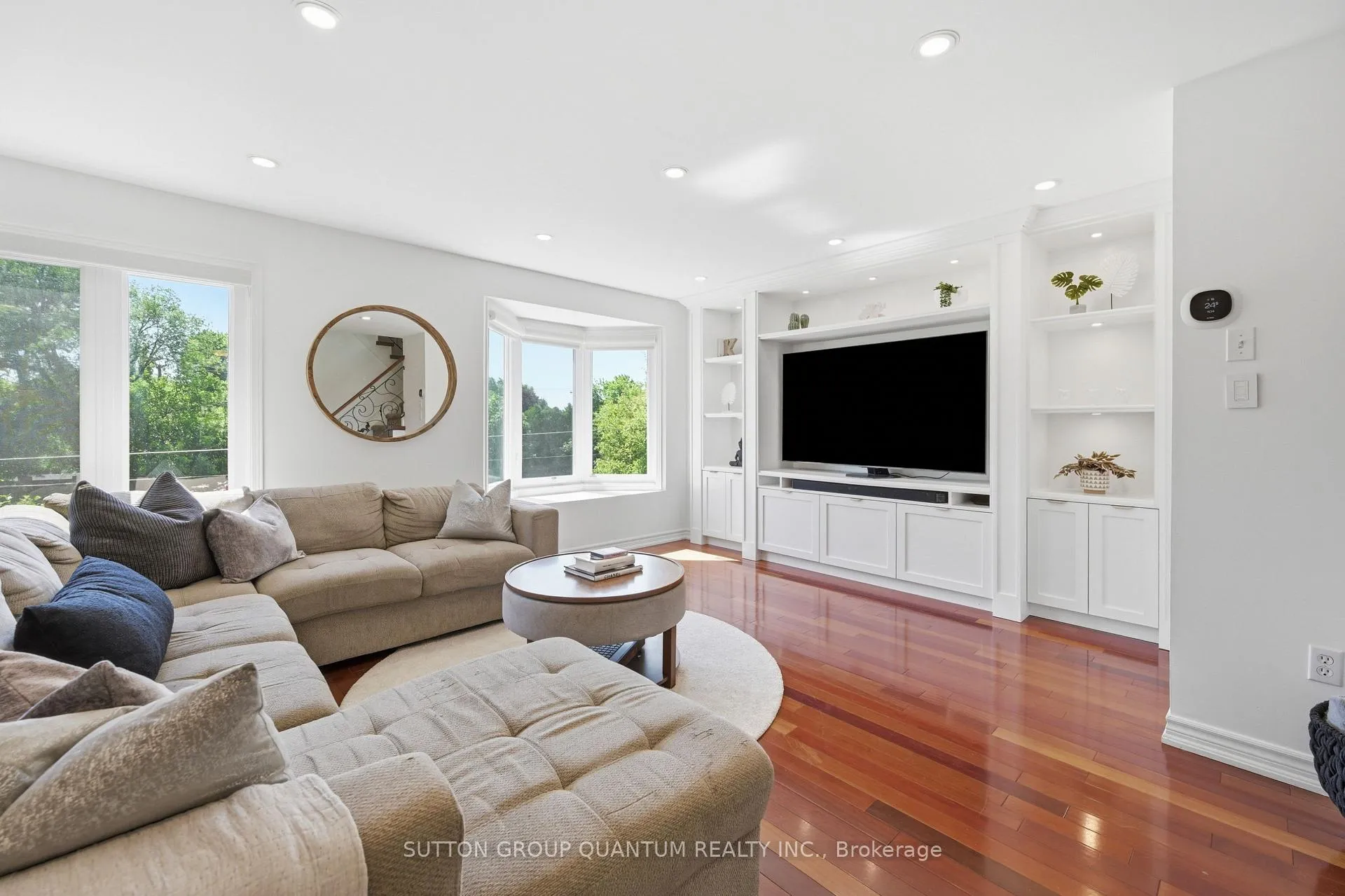 Photo 5 of Unit 15, 5110 Fairview Street, Burlington, Appleby — HOMEH