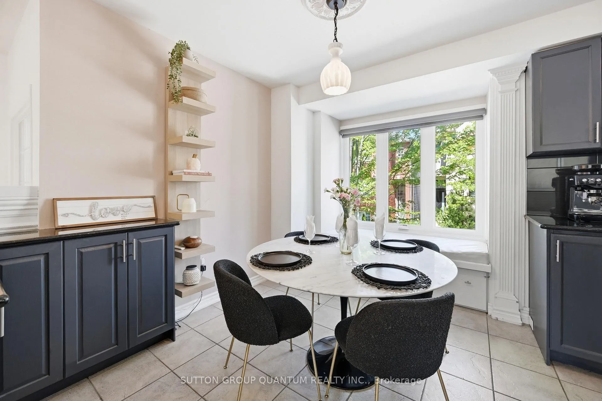 Photo 6 of Unit 15, 5110 Fairview Street, Burlington, Appleby — HOMEH