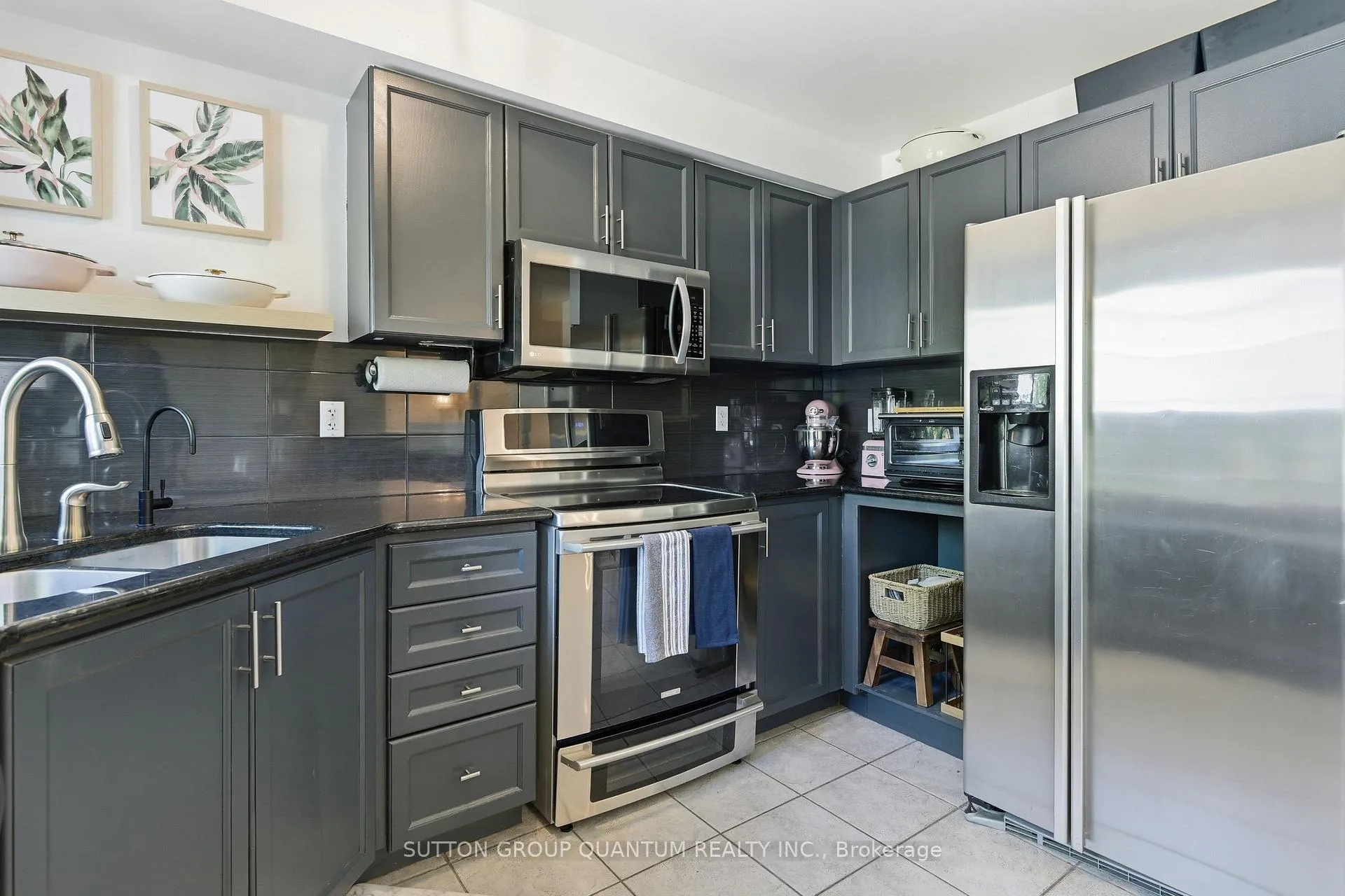 Photo 11 of Unit 15, 5110 Fairview Street, Burlington, Appleby — HOMEH