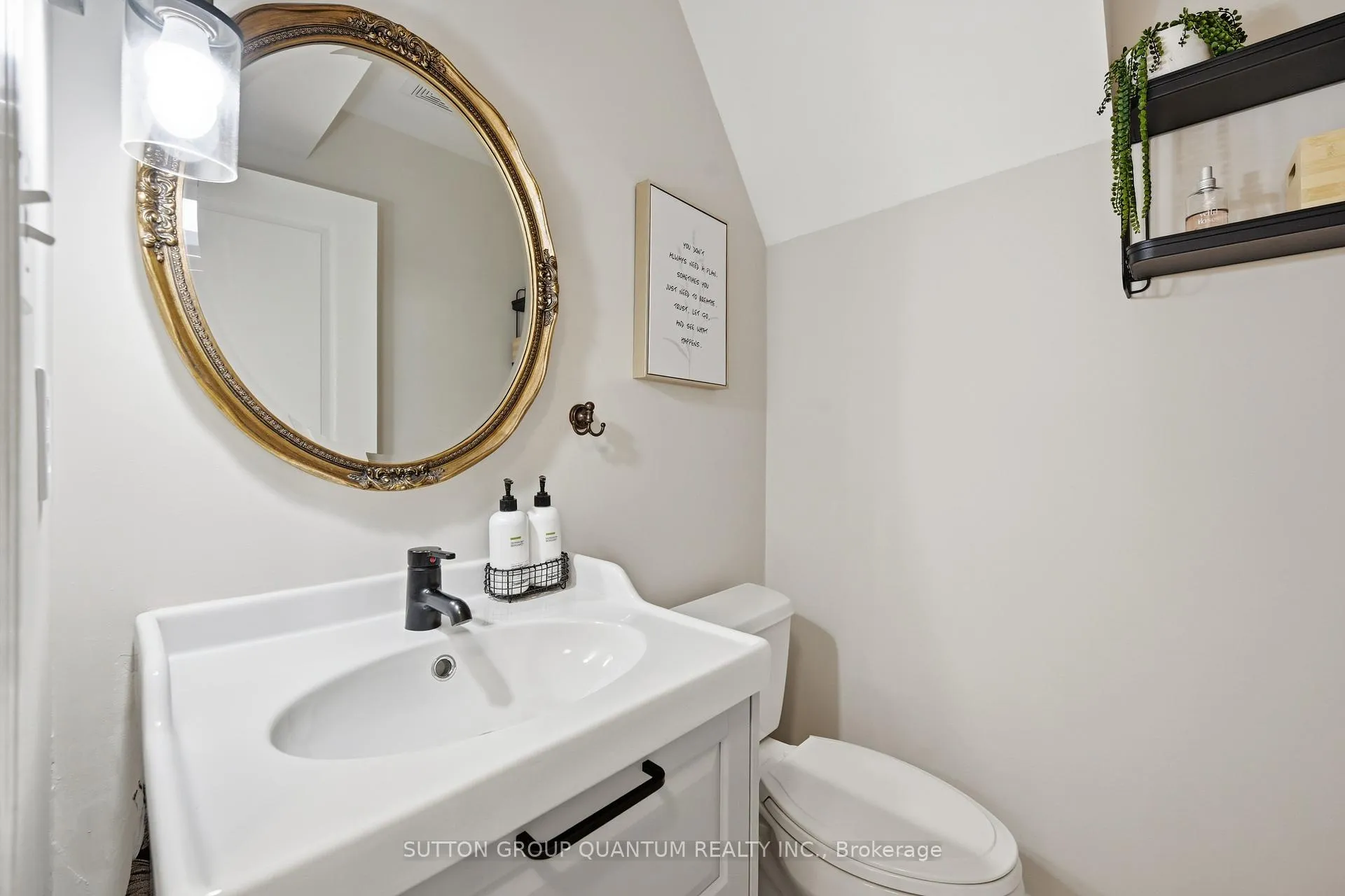 Photo 12 of Unit 15, 5110 Fairview Street, Burlington, Appleby — HOMEH