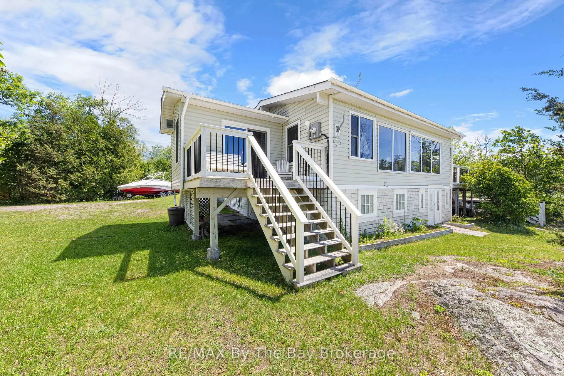 Photo 17 of 151 Macey Bay Road, Georgian Bay, Baxter — HOMEH