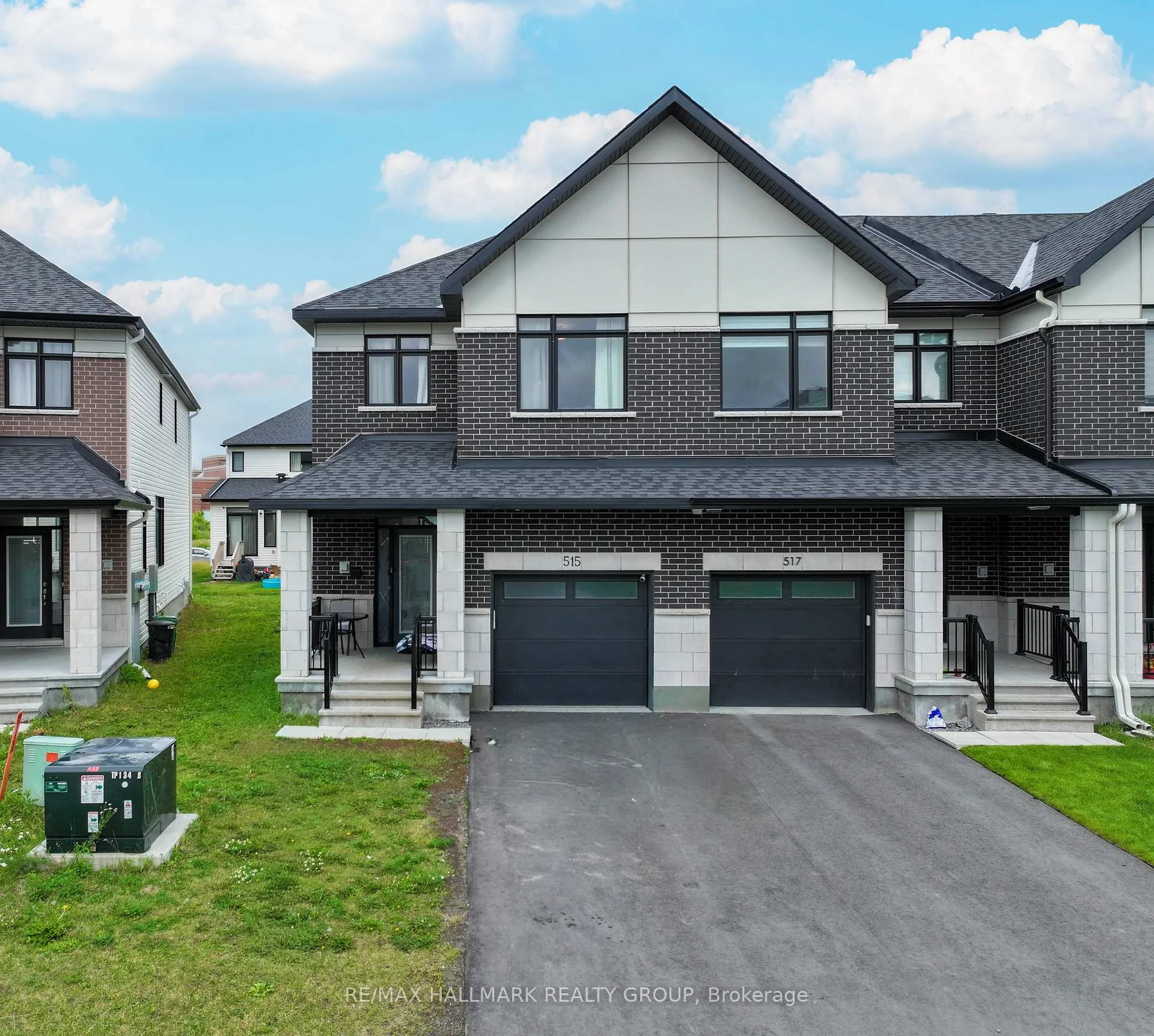 Photo 2 of 515 Corretto Place E, Ottawa, Barrhaven - Heritage Park — HOMEH
