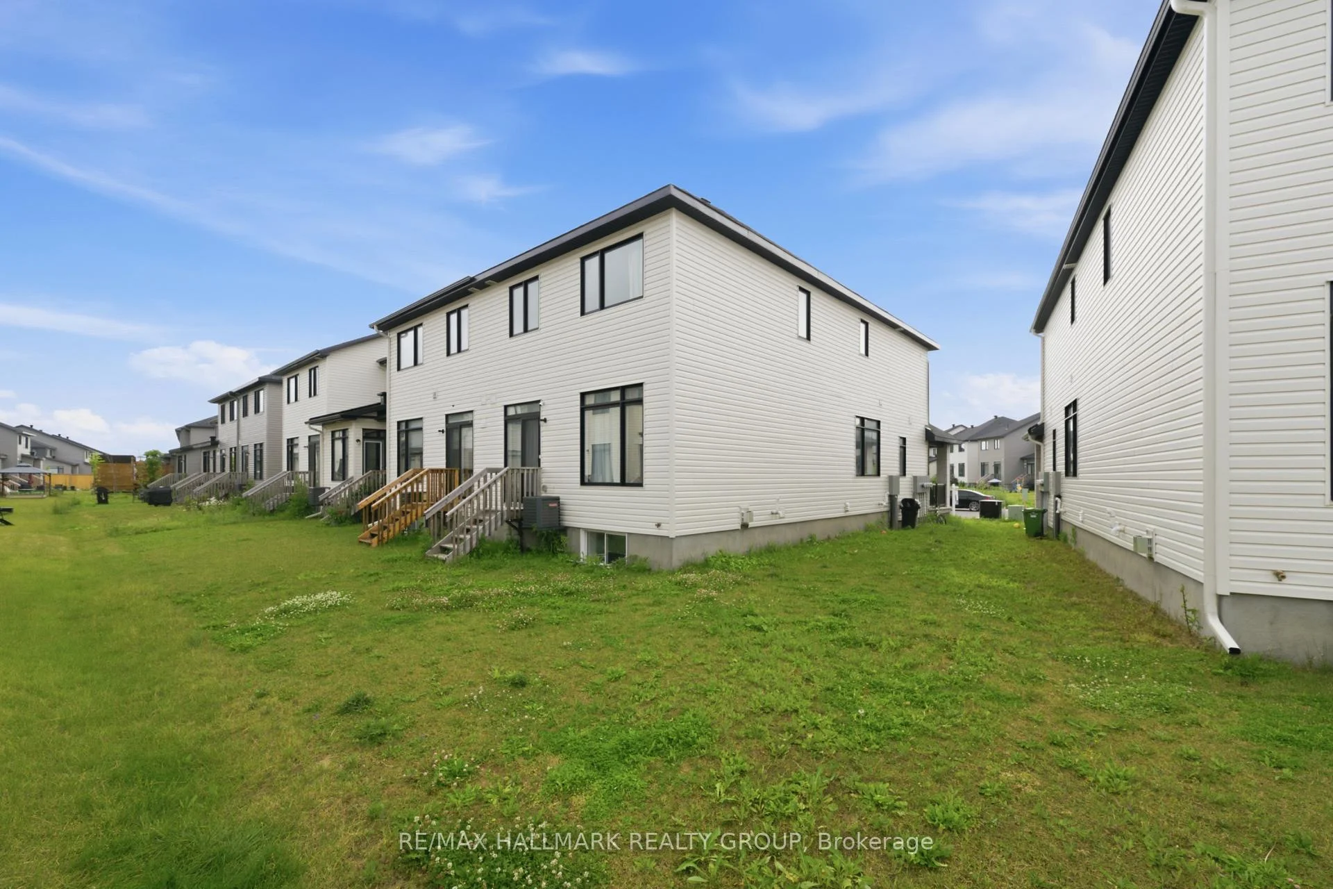 Photo 20 of 515 Corretto Place E, Ottawa, Barrhaven - Heritage Park — HOMEH