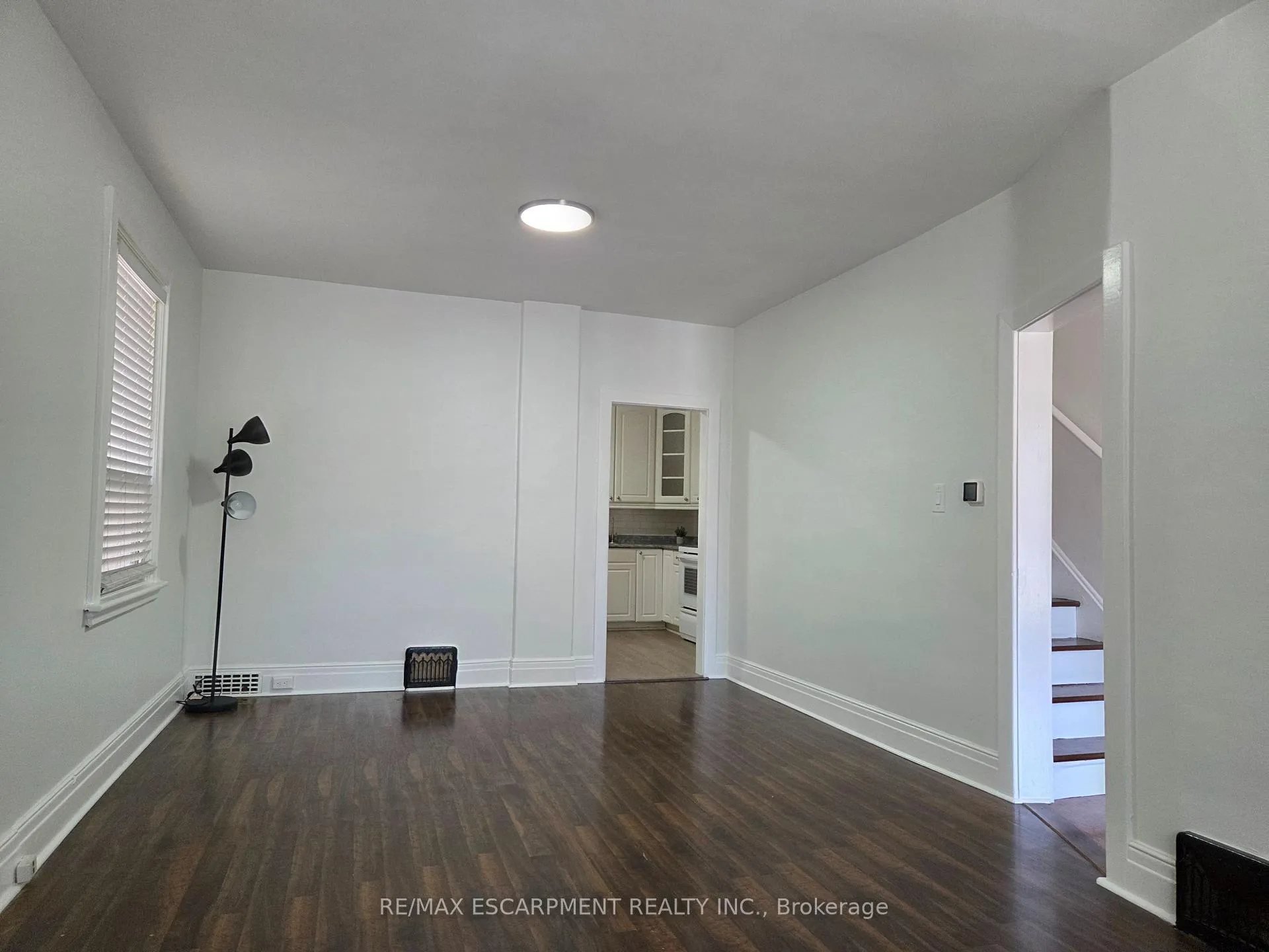 Photo 6 of 125 Cavell Avenue, Hamilton, Crown Point — HOMEH