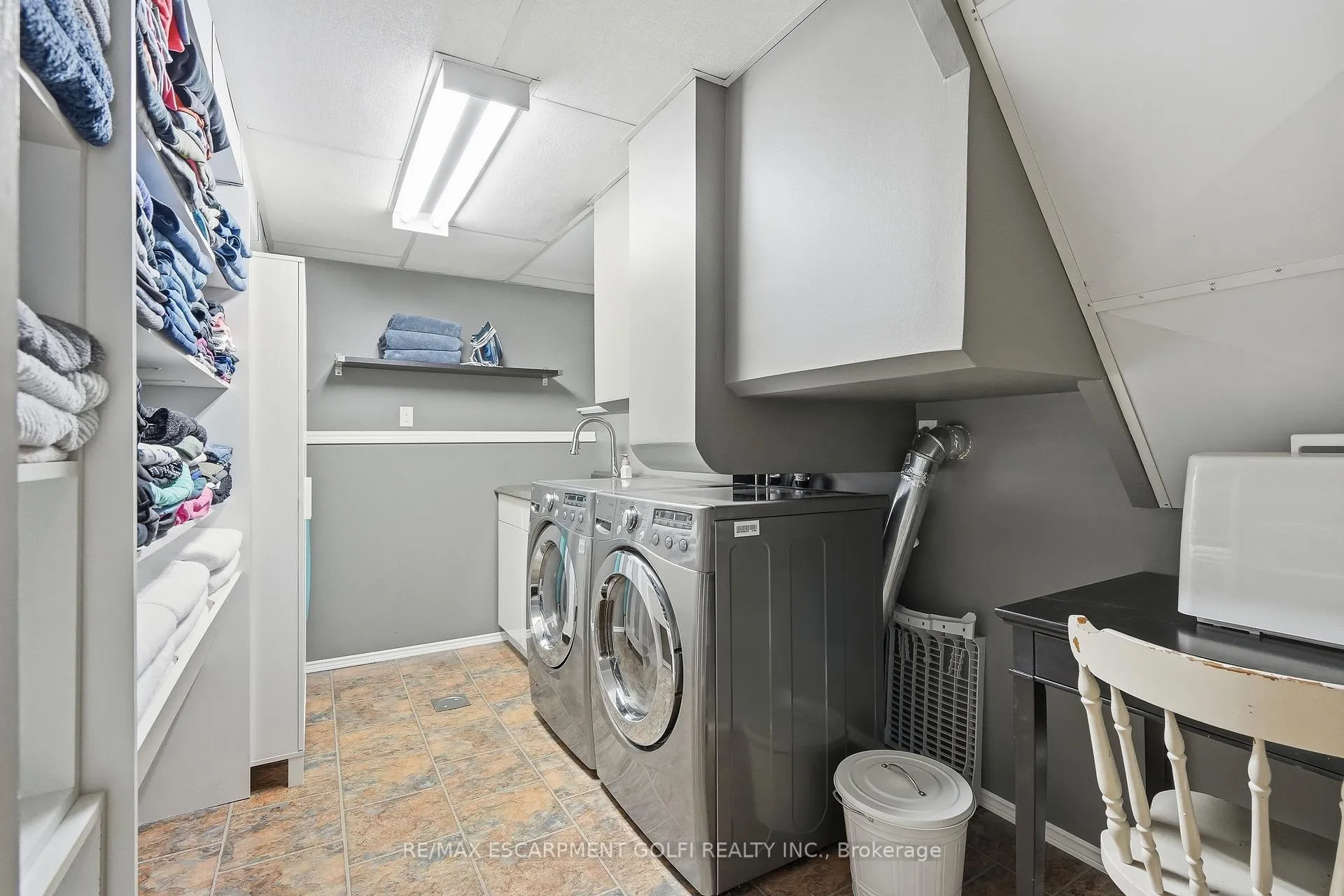 Photo 21 of 52 San Pedro Drive, Hamilton, Mountview — HOMEH