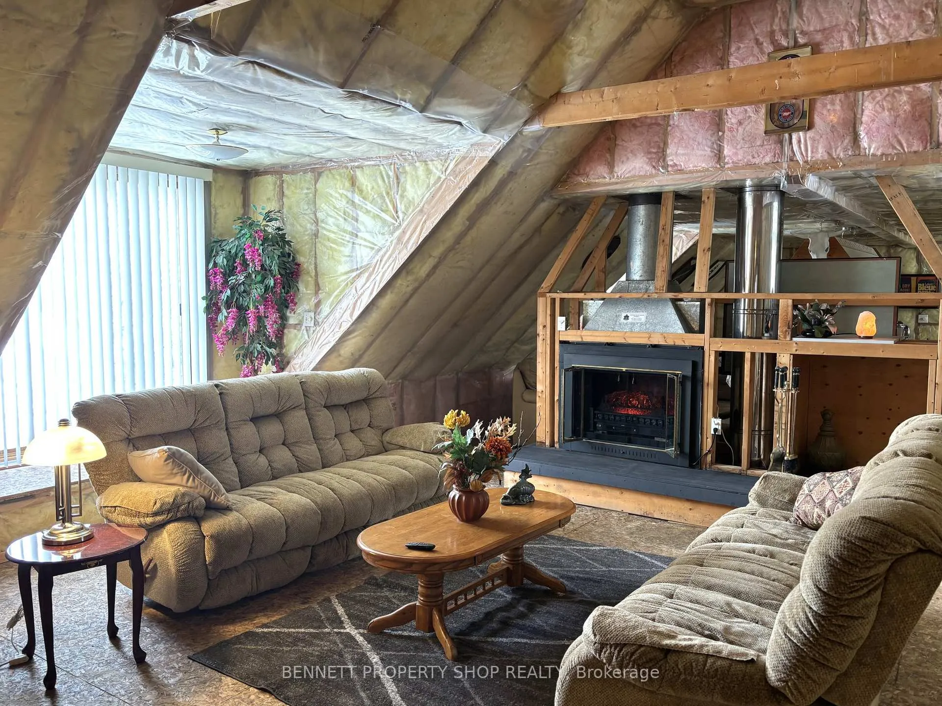 Photo 14 of 3834 Woodkilton Road, Ottawa, Dunrobin — HOMEH