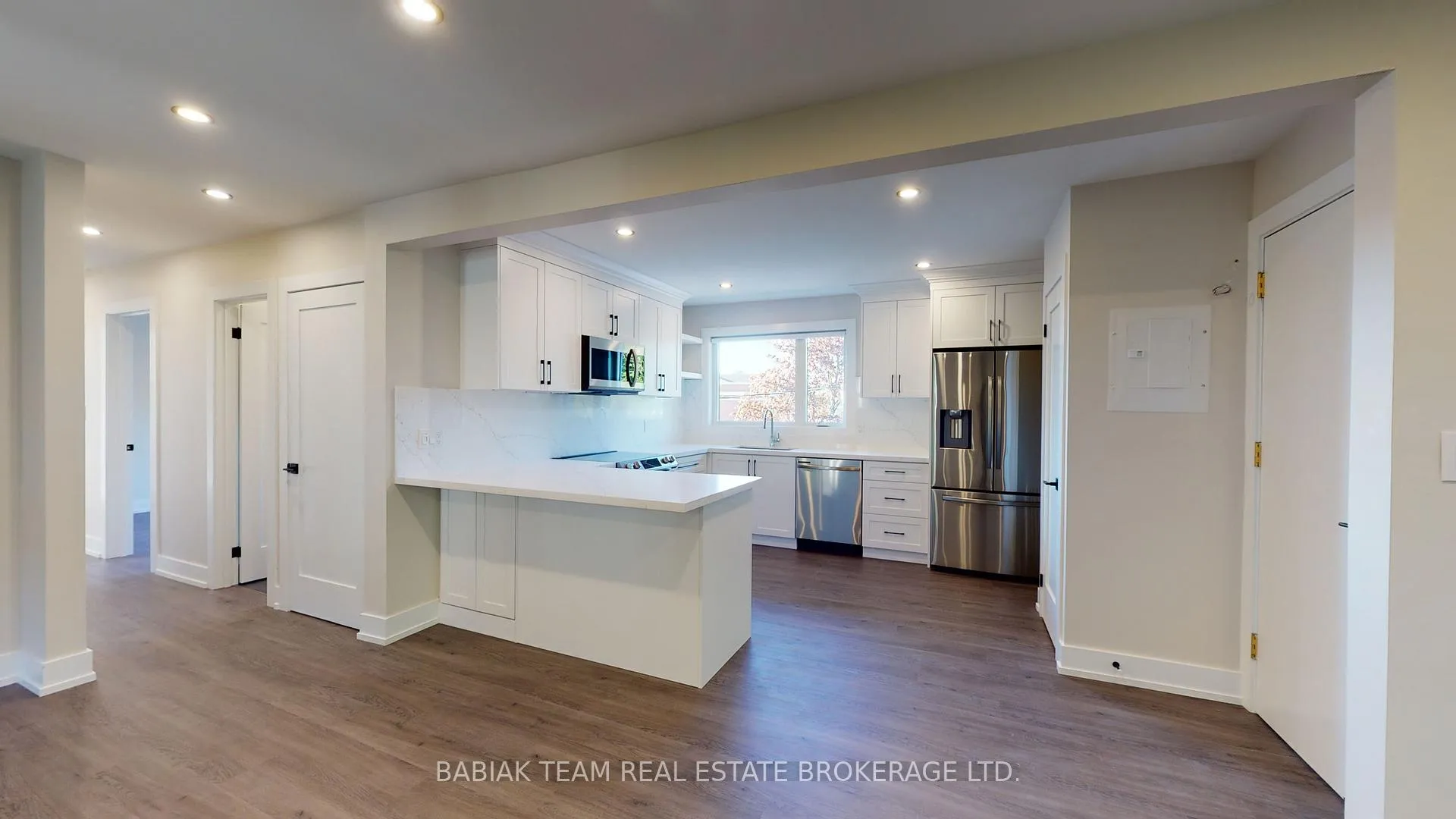 Photo 9 of Unit 201, 219 Windermere Avenue, Toronto, High Park-Swansea — HOMEH
