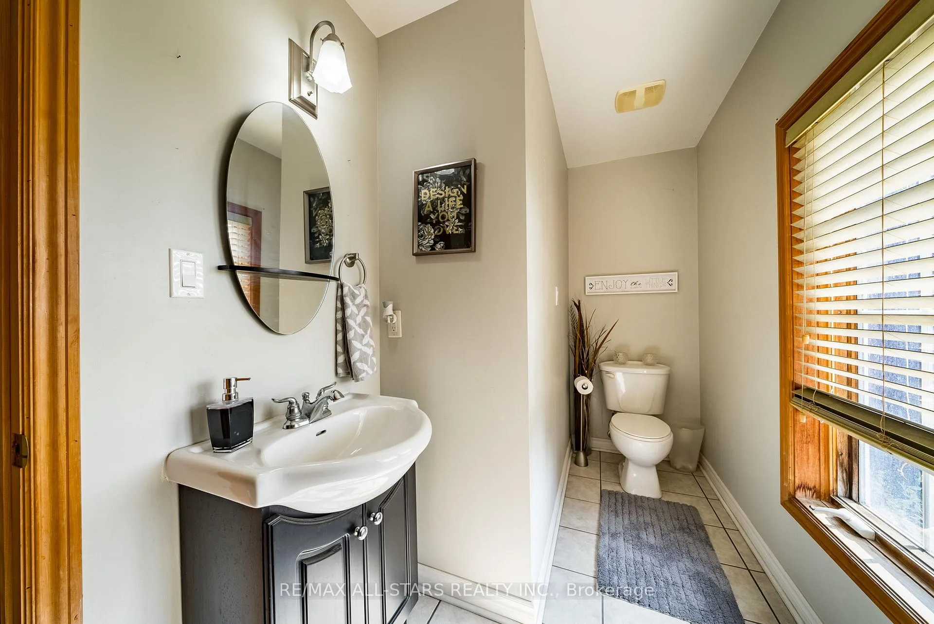 Photo 20 of 100 Snow Ridge Court, Oshawa, Raglan — HOMEH