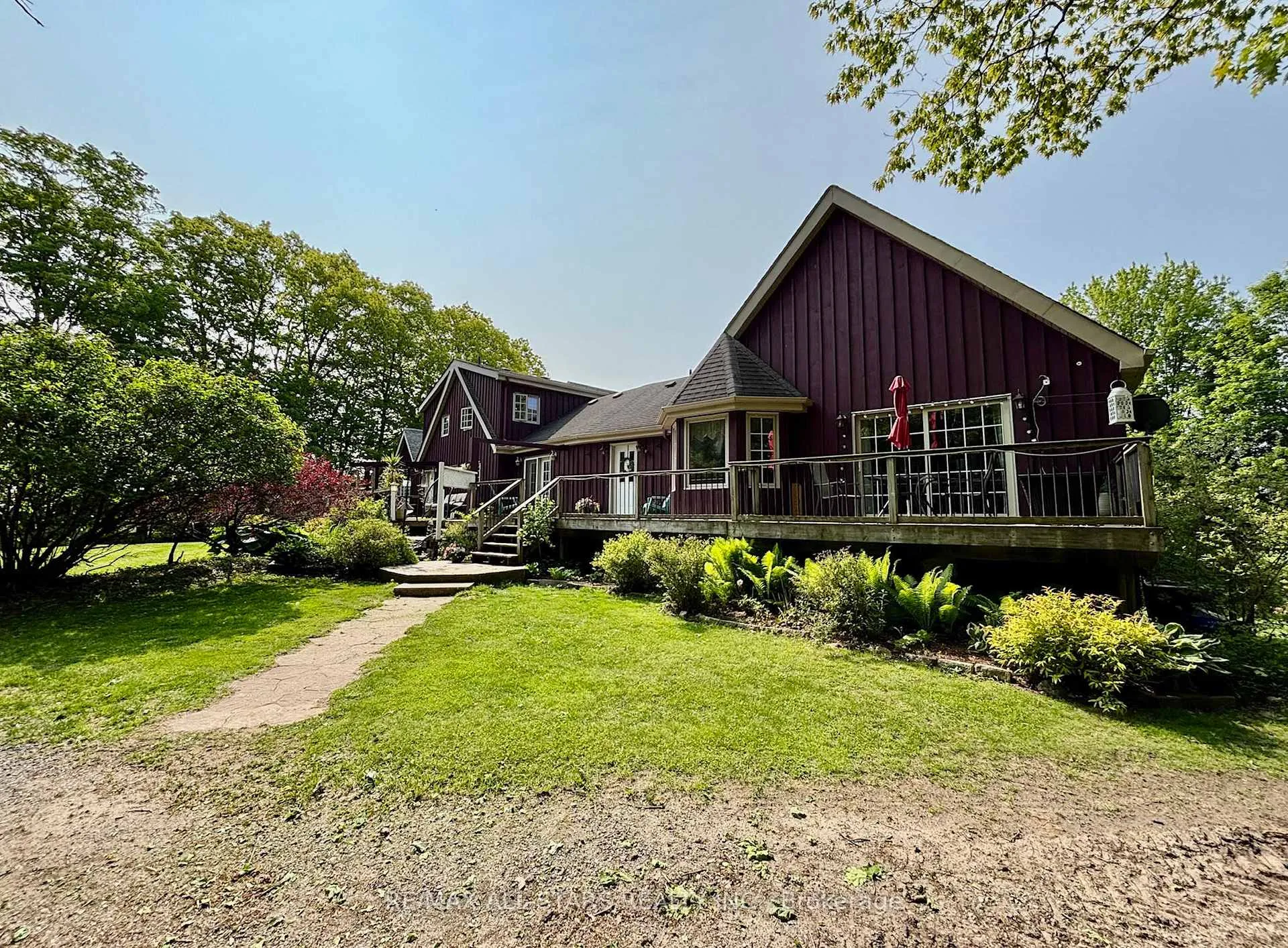 Photo 42 of 100 Snow Ridge Court, Oshawa, Raglan — HOMEH