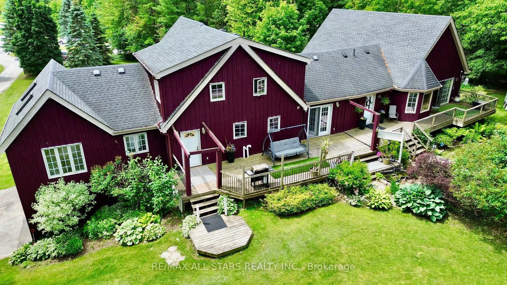 Photo 44 of 100 Snow Ridge Court, Oshawa, Raglan — HOMEH