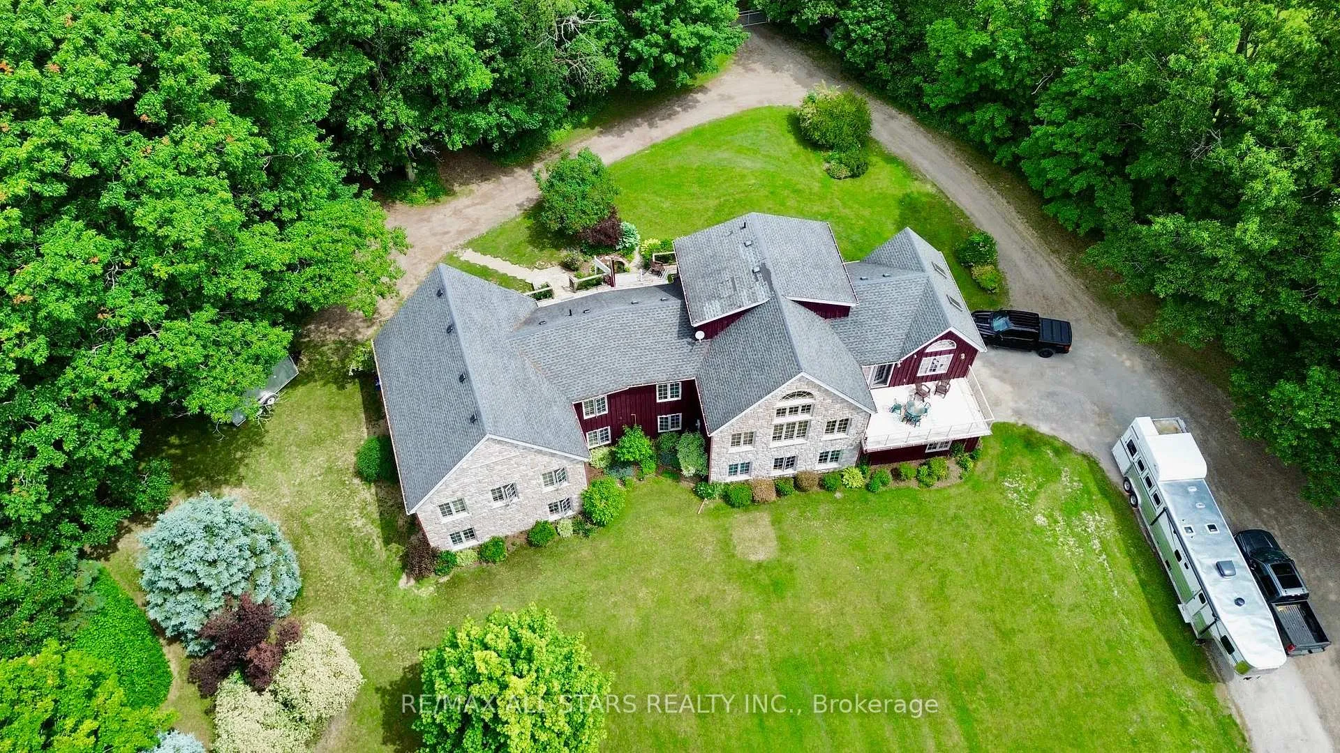 Photo 47 of 100 Snow Ridge Court, Oshawa, Raglan — HOMEH