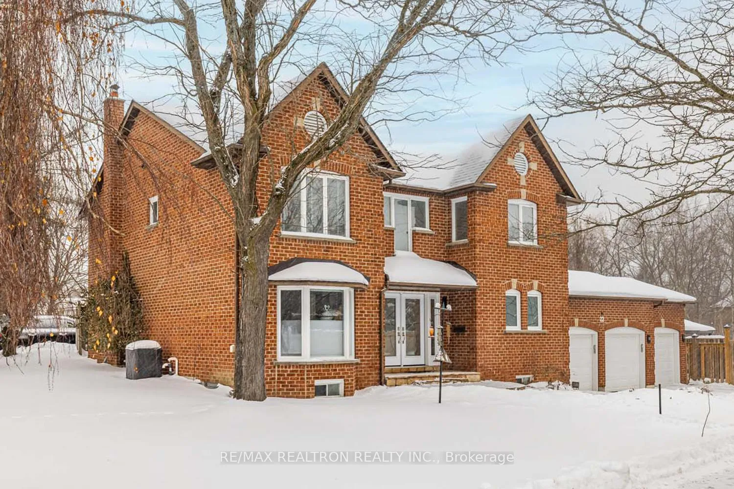 Photo 1 of 22 Willis Drive, Aurora, Aurora Highlands — HOMEH