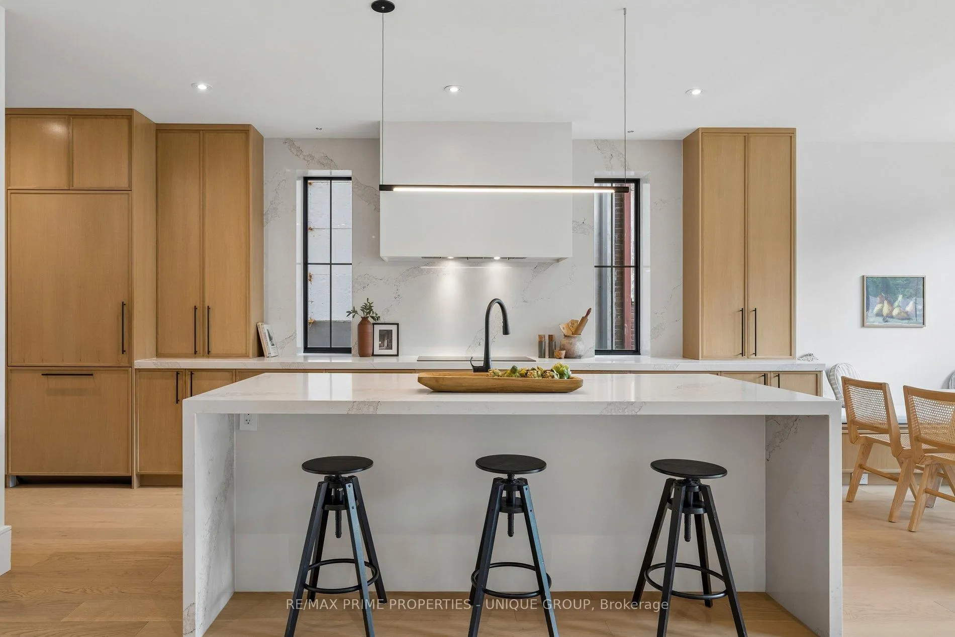 Photo 16 of 205 Geoffrey Street, Toronto, High Park-Swansea — HOMEH