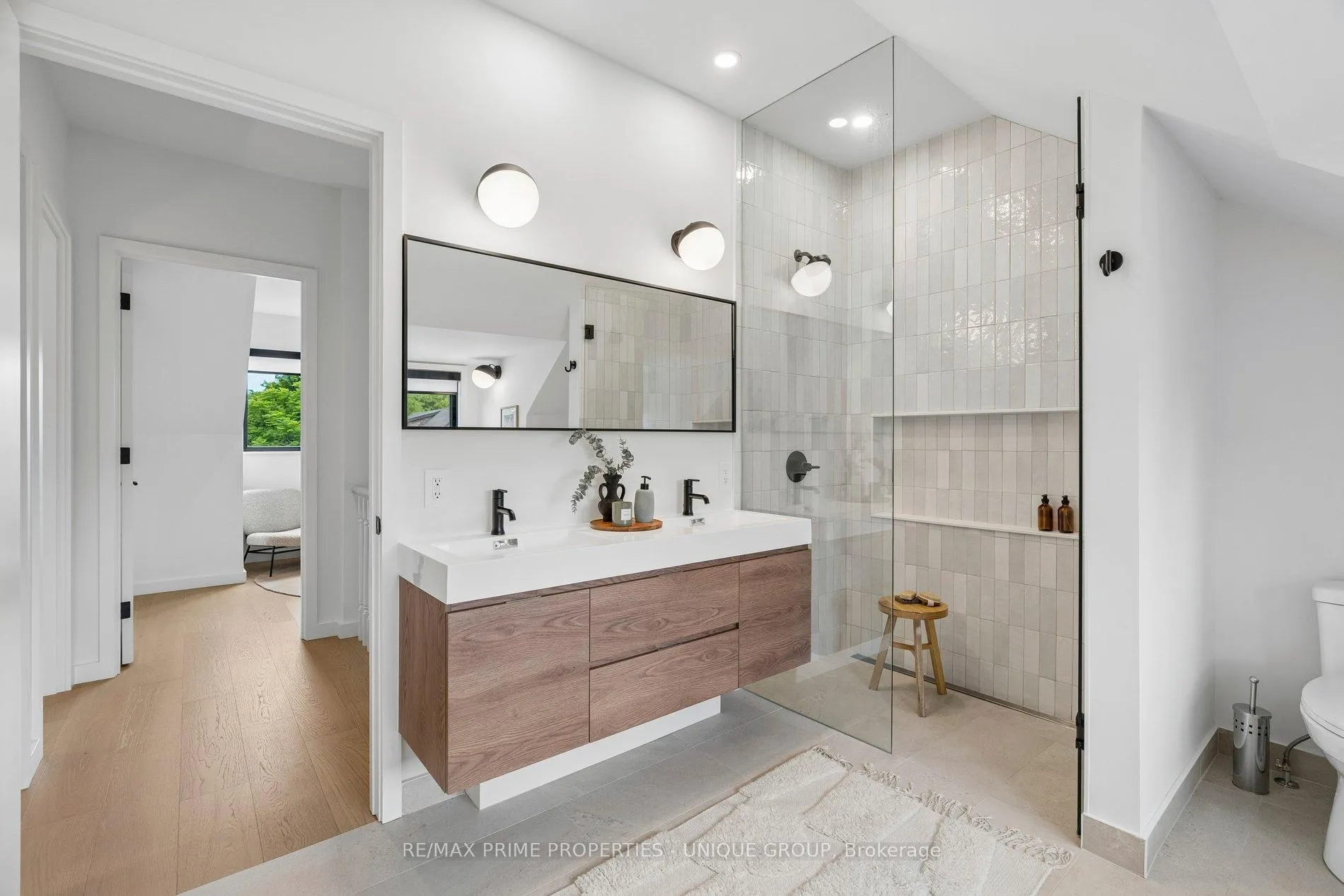 Photo 41 of 205 Geoffrey Street, Toronto, High Park-Swansea — HOMEH
