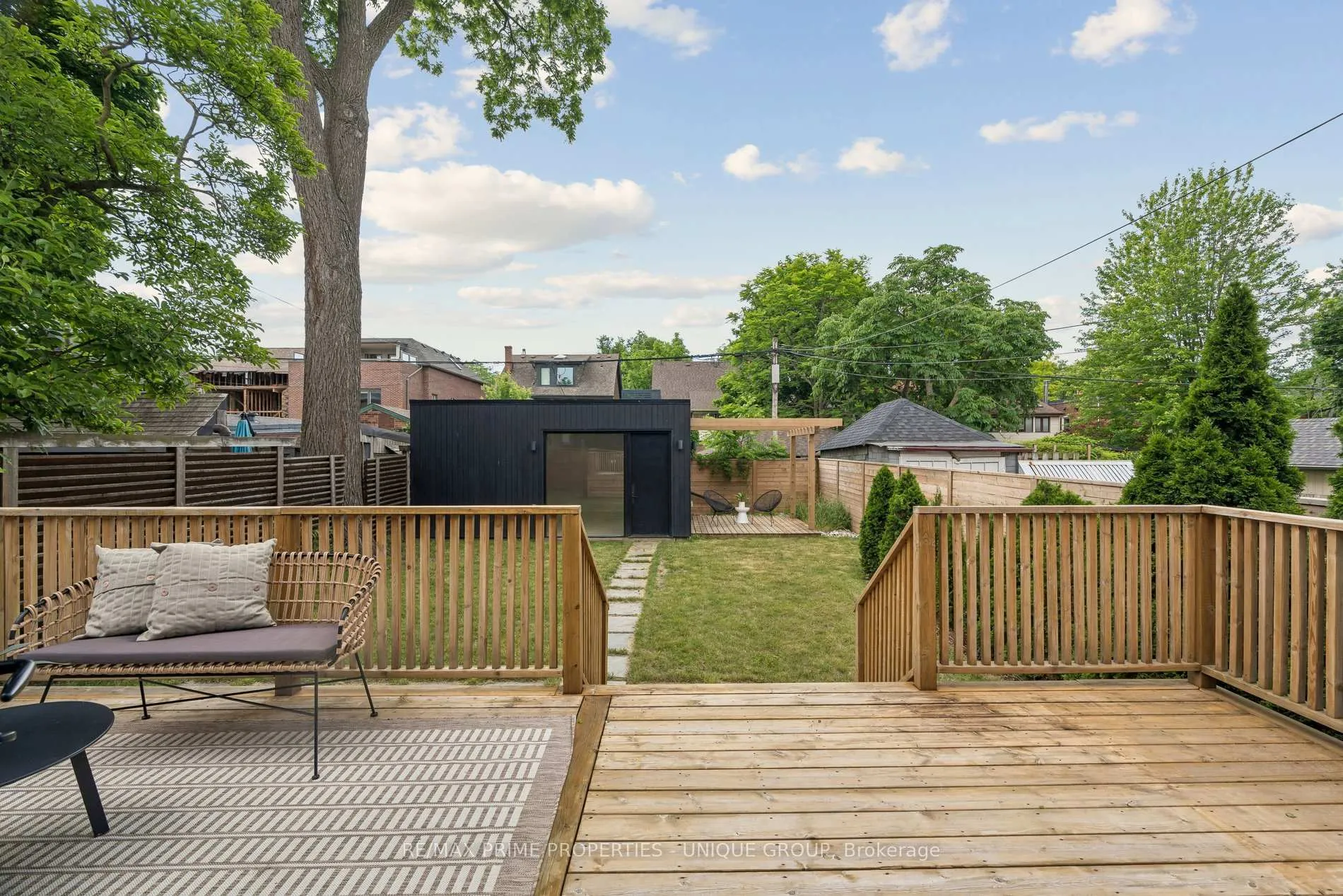 Photo 47 of 205 Geoffrey Street, Toronto, High Park-Swansea — HOMEH
