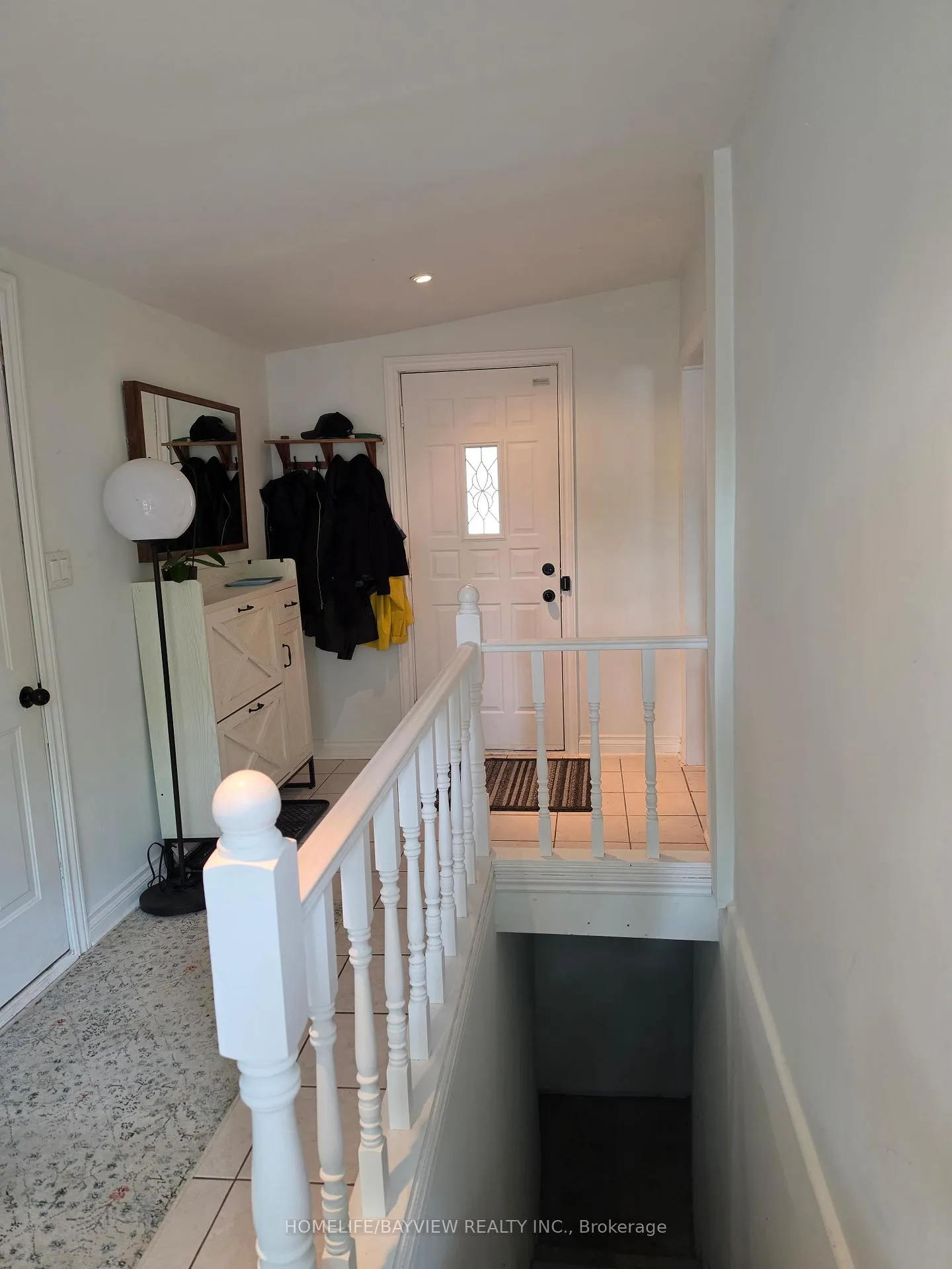 Photo 3 of 81 Denne Boulevard, Newmarket, Bristol-London — HOMEH