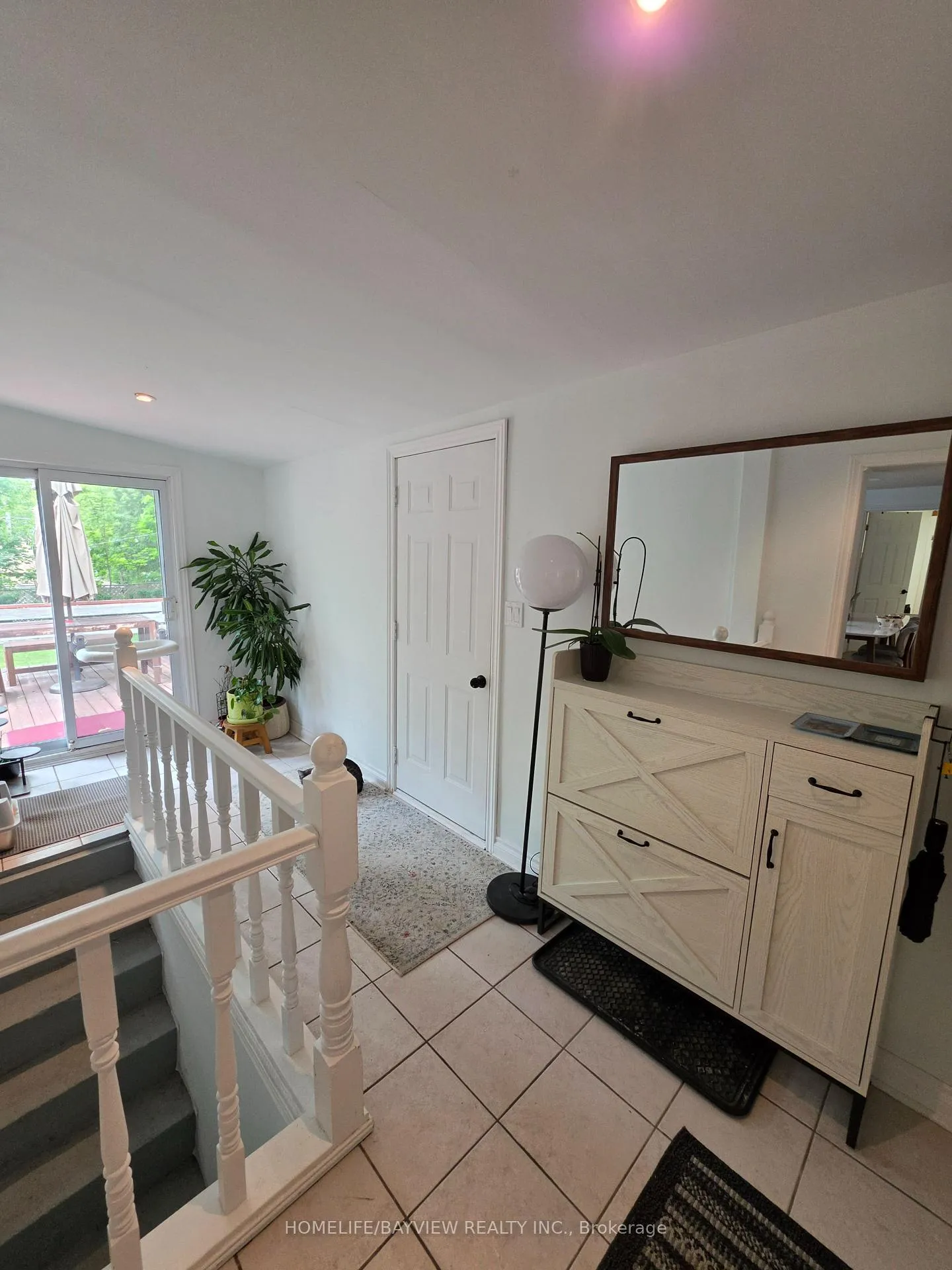 Photo 4 of 81 Denne Boulevard, Newmarket, Bristol-London — HOMEH