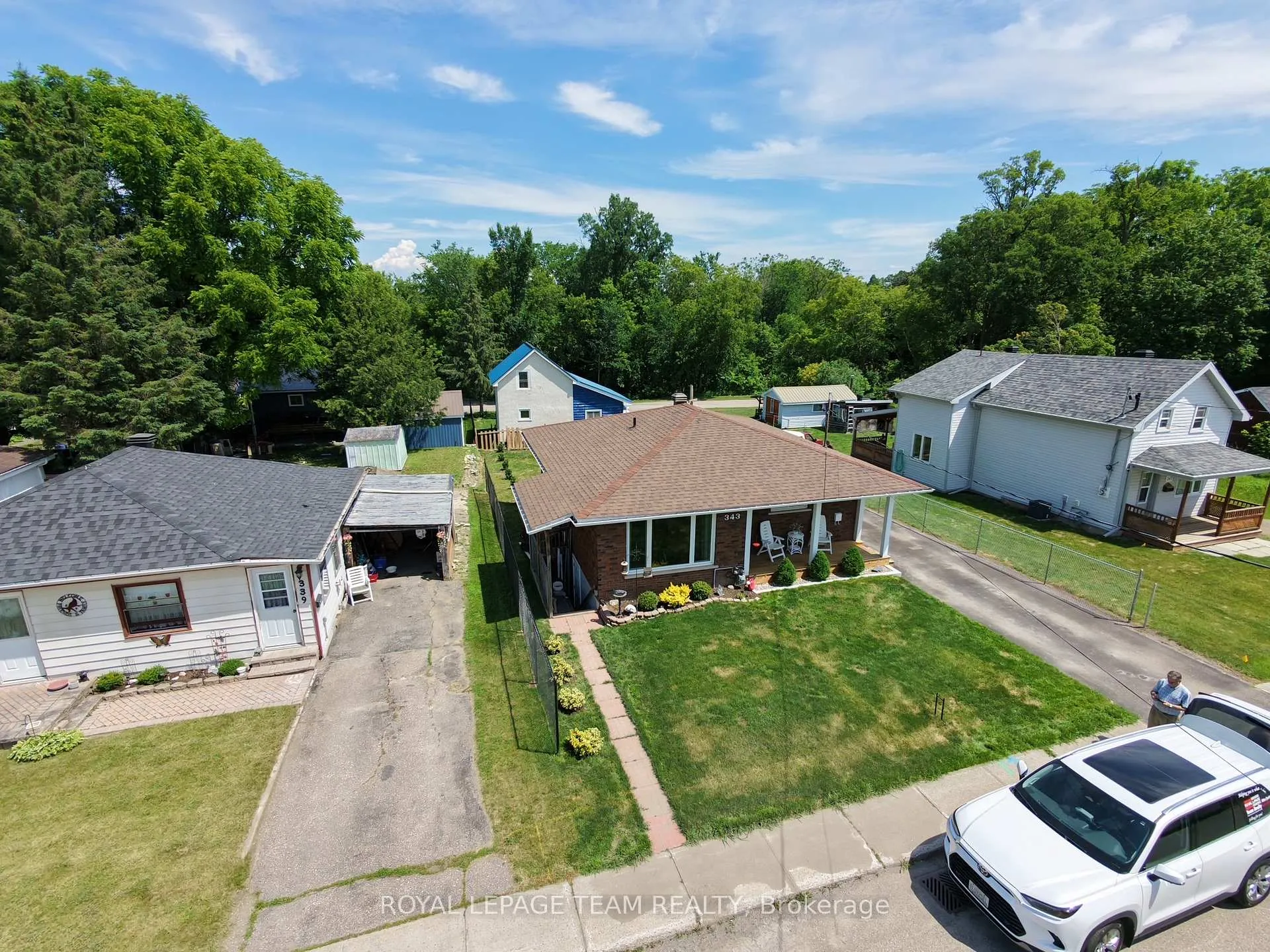 Photo 3 of 343 Harry Street, Renfrew, Renfrew — HOMEH