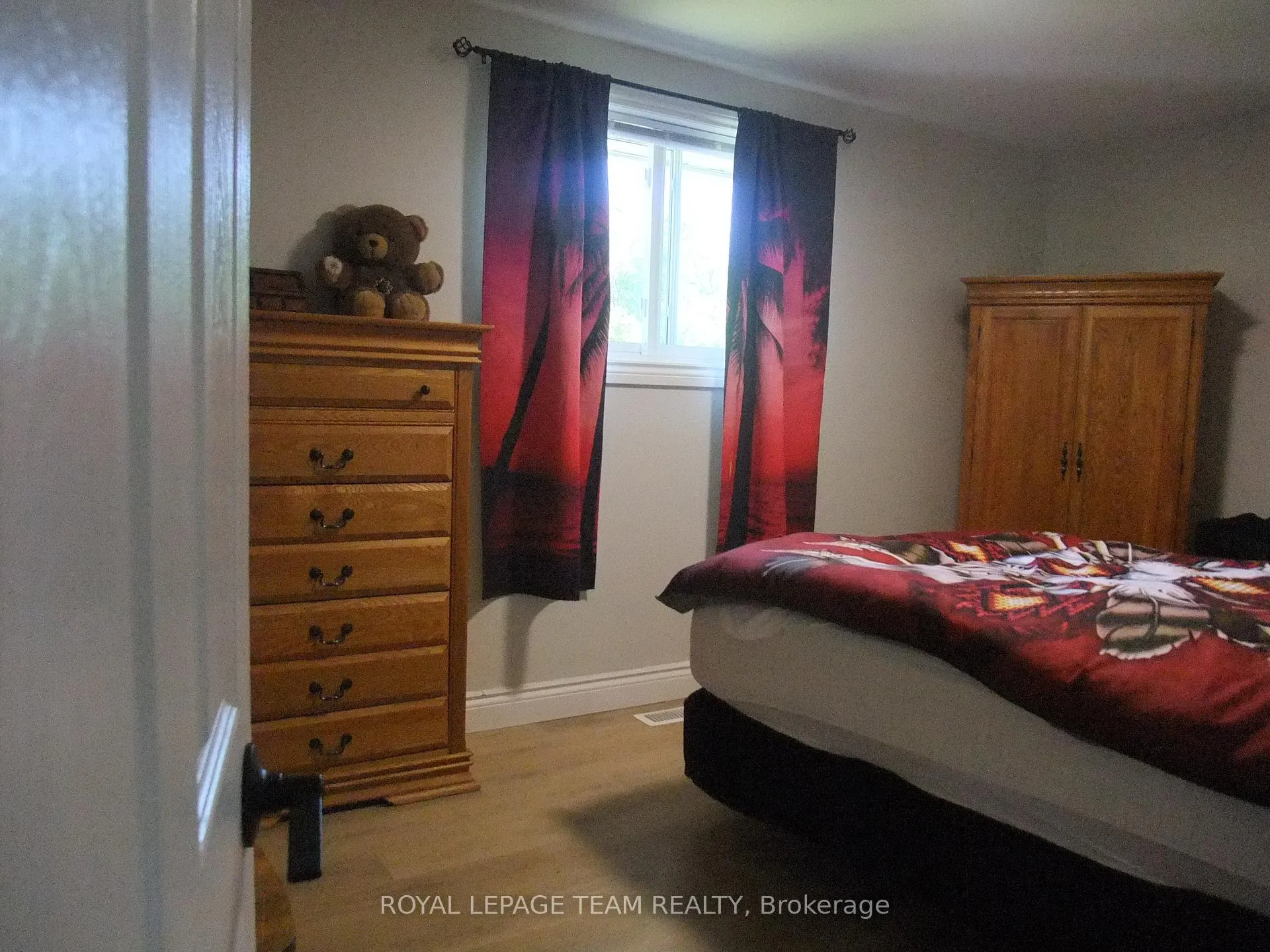 Photo 8 of 343 Harry Street, Renfrew, Renfrew — HOMEH