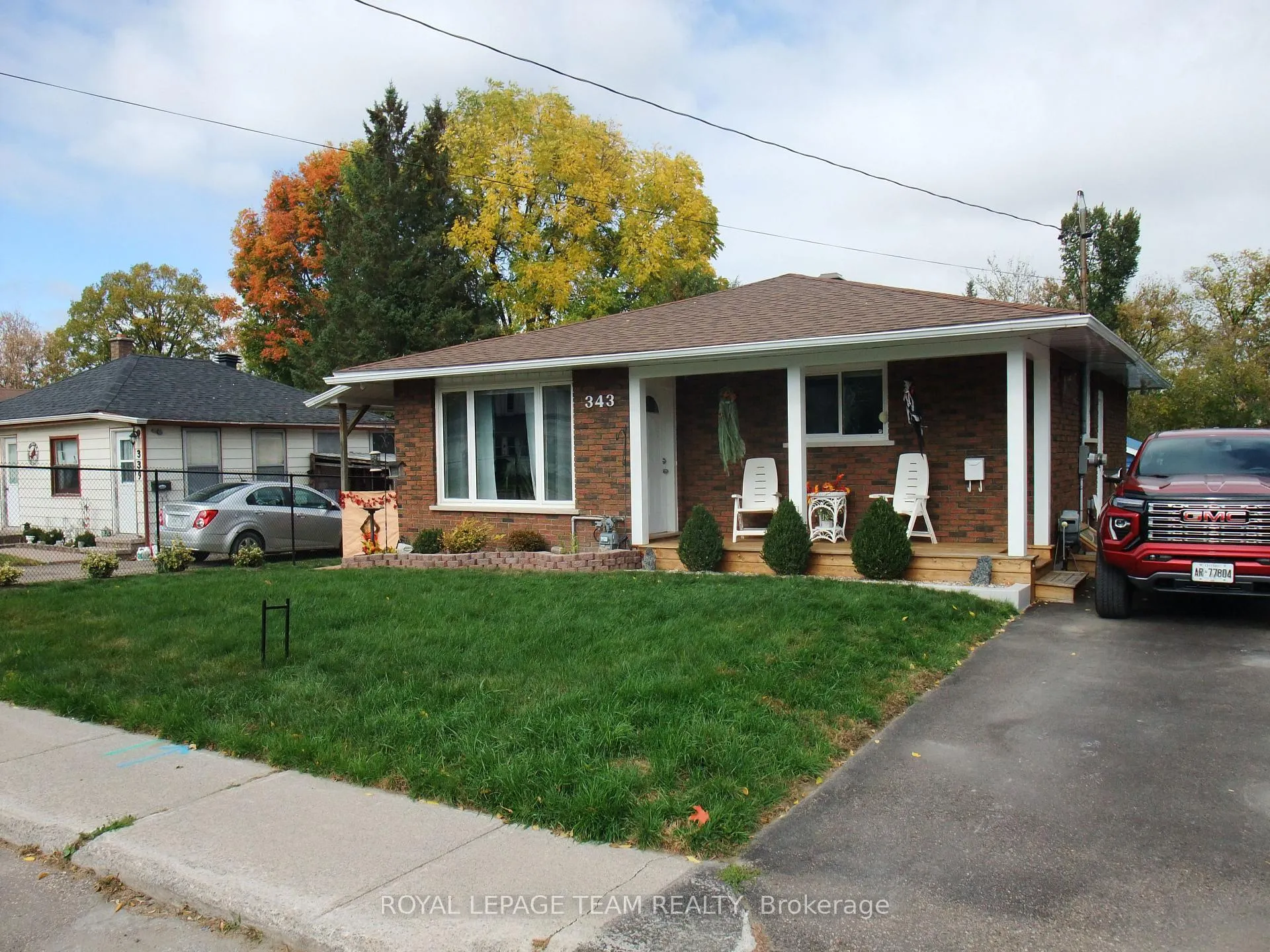 Photo 2 of 343 Harry Street, Renfrew, Renfrew — HOMEH